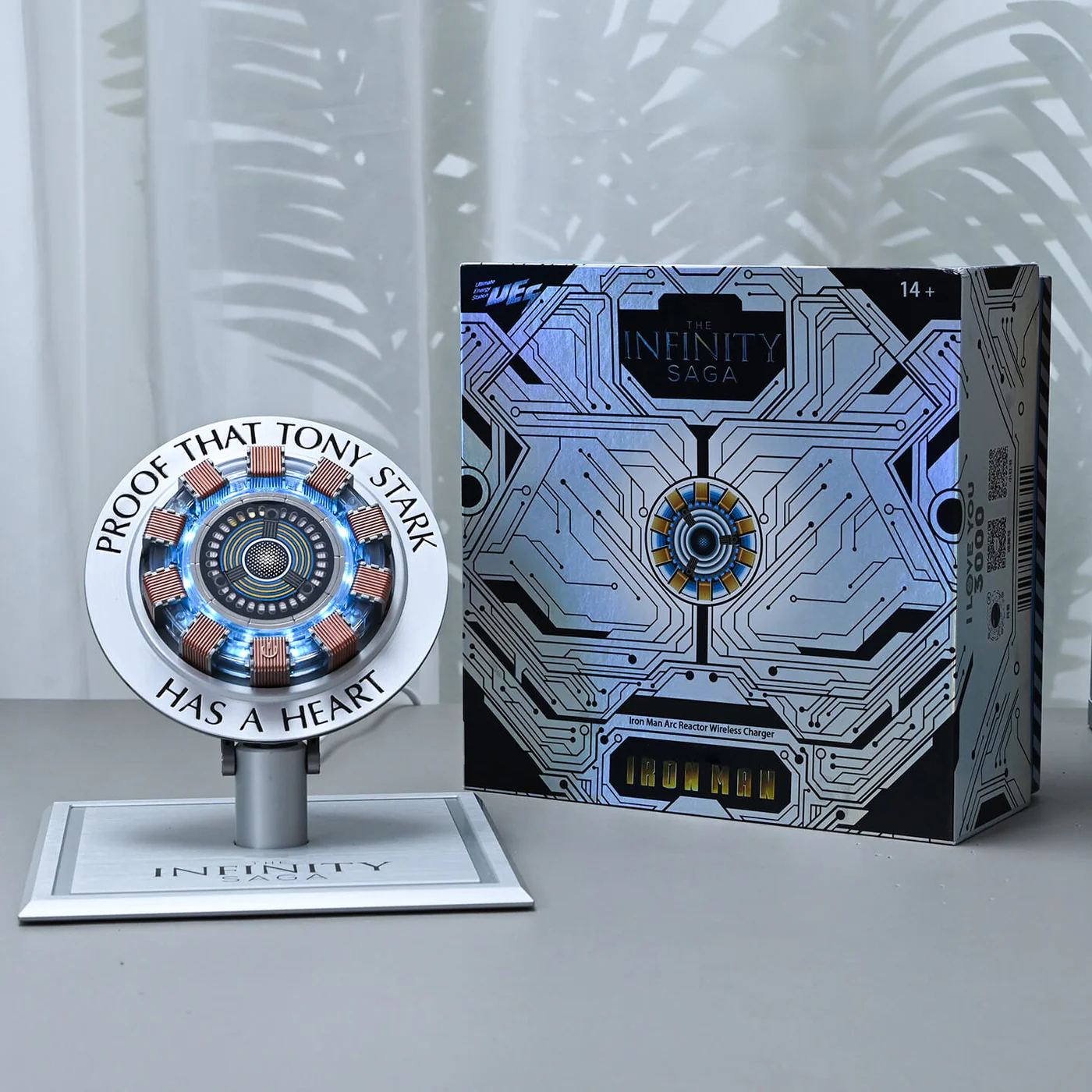Iron man arc reactor wireless charger