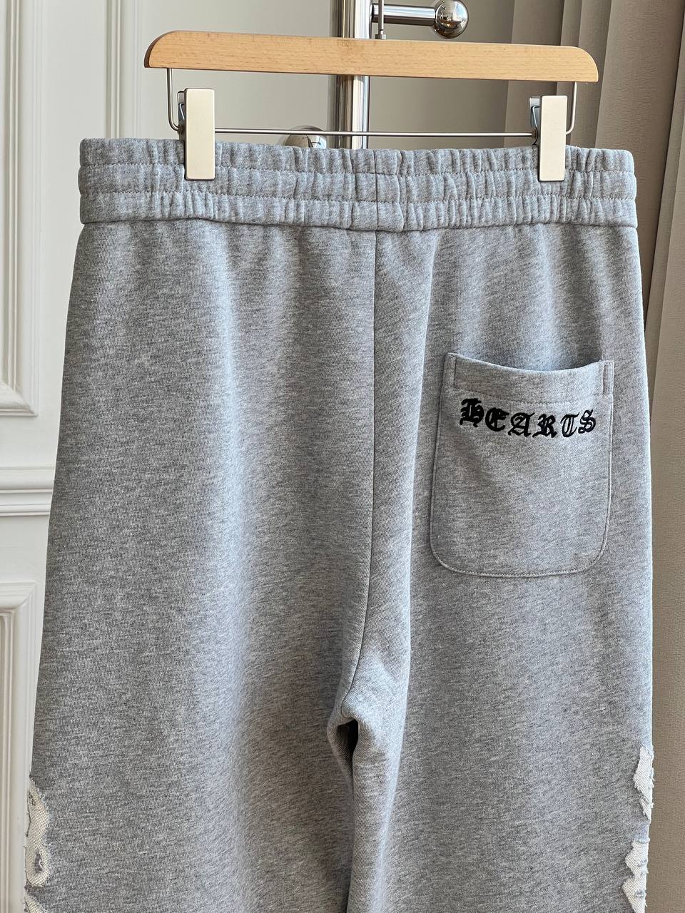 Side Flocked Letter Patch Drawstring Straight Leg Sweatpants