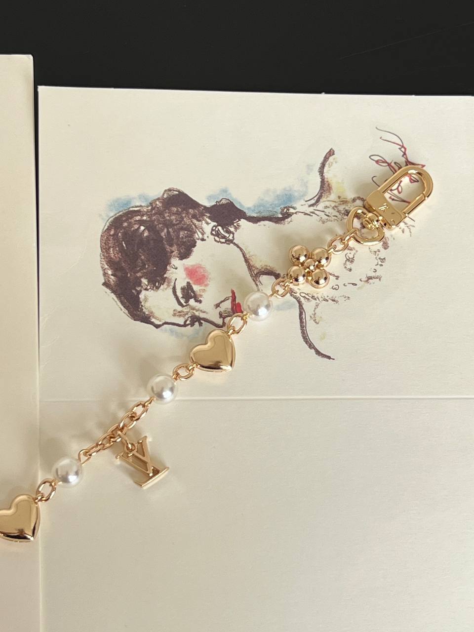 Louis Vuitton Heart & Flower Pearl Metal Chain Necklace