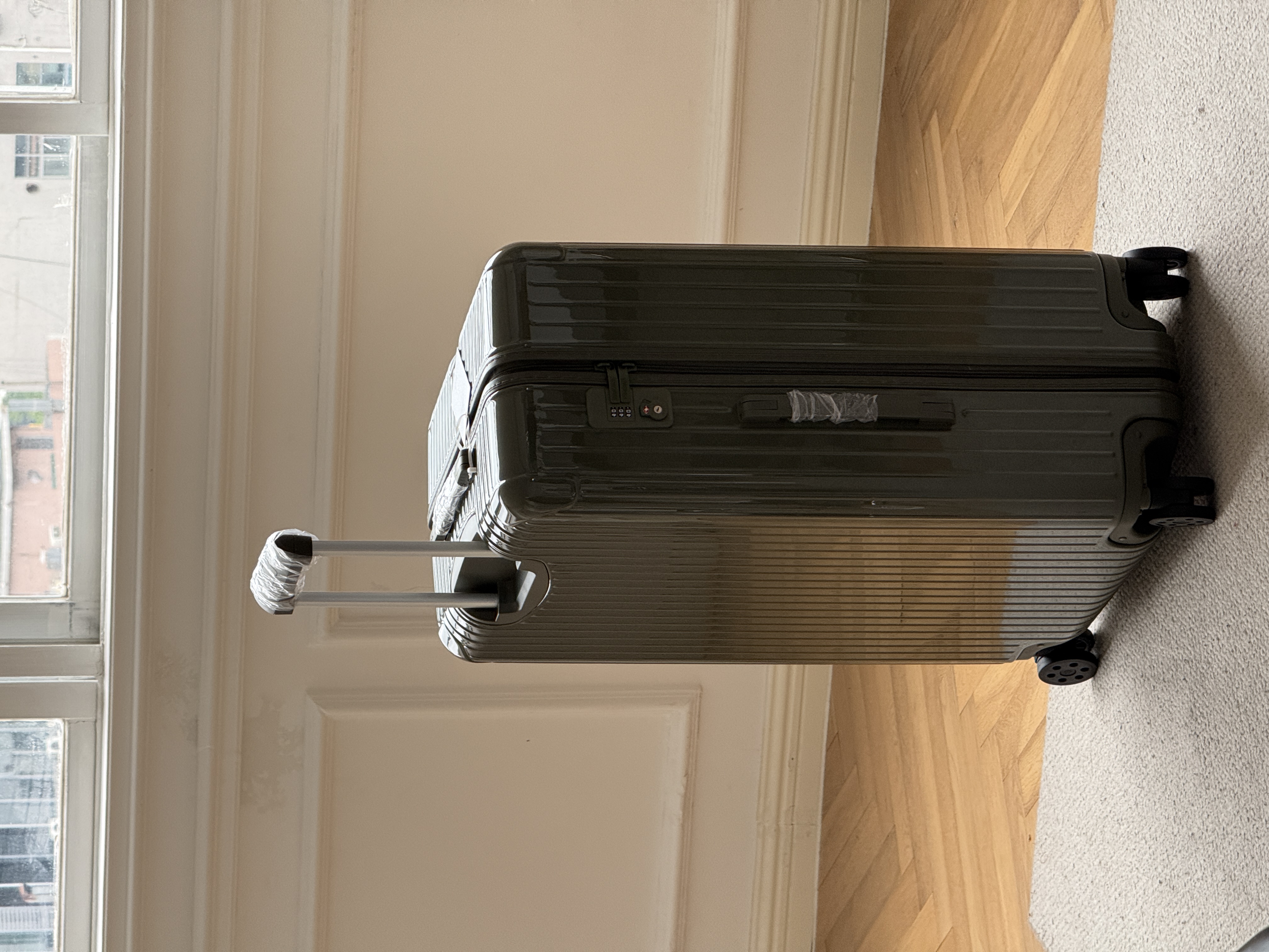Rimowa Classic Vertical Gloss Aluminum 4-Wheel Check-in Luggage