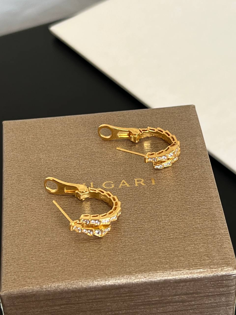 BVLGARI Serpenti Viper Yellow Gold Full Diamond Snake Earrings