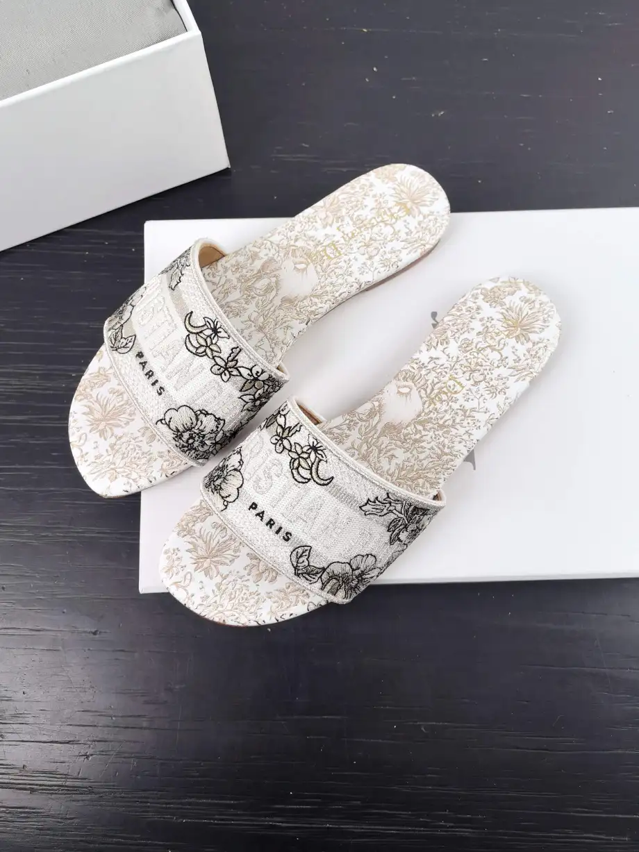 Dior Slipper Sandals 5