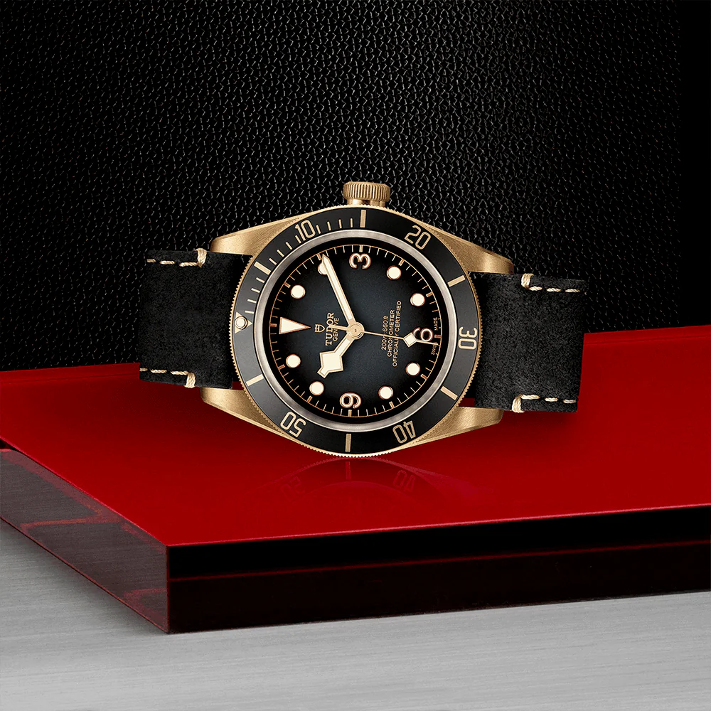 Black Bay Bronze 43mm Slate Grey Dial Men's Automatic Leather Strap Watch