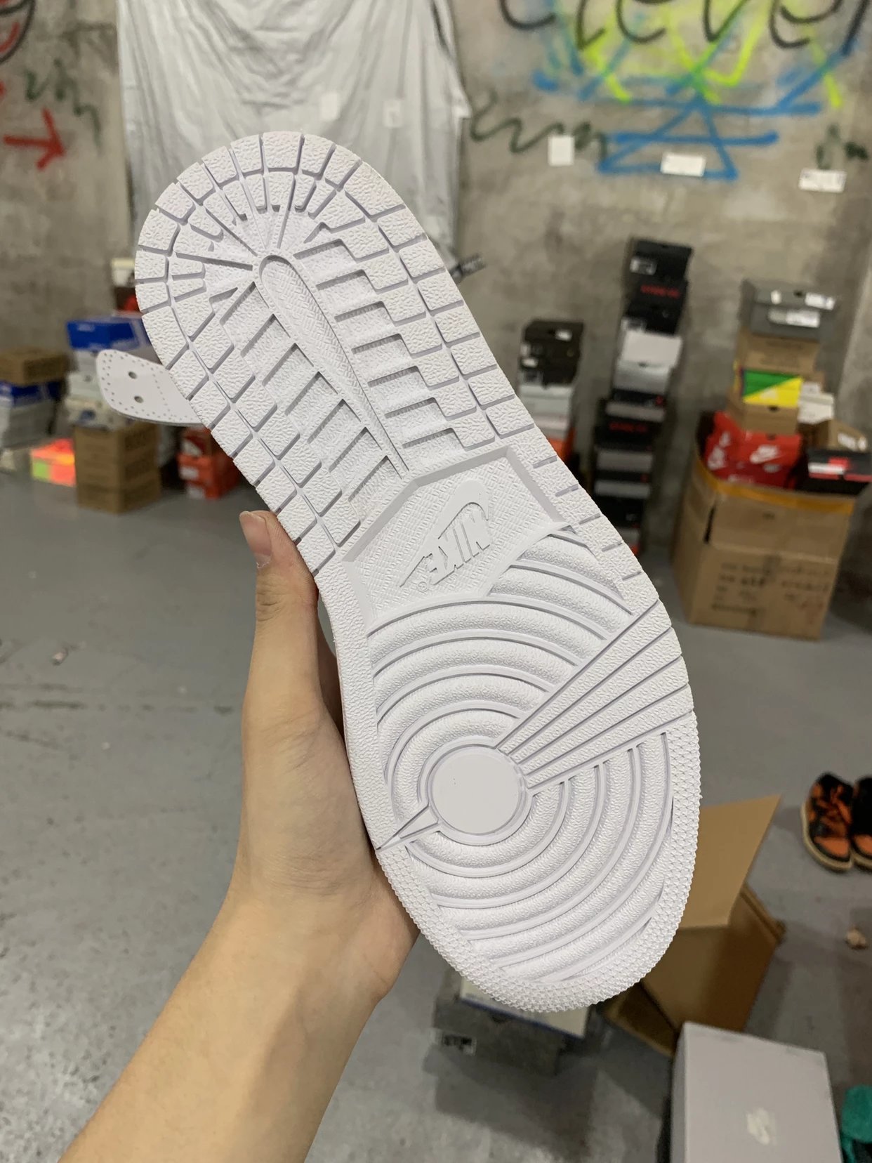 Air Jordan 1 Retro High Off White Euro