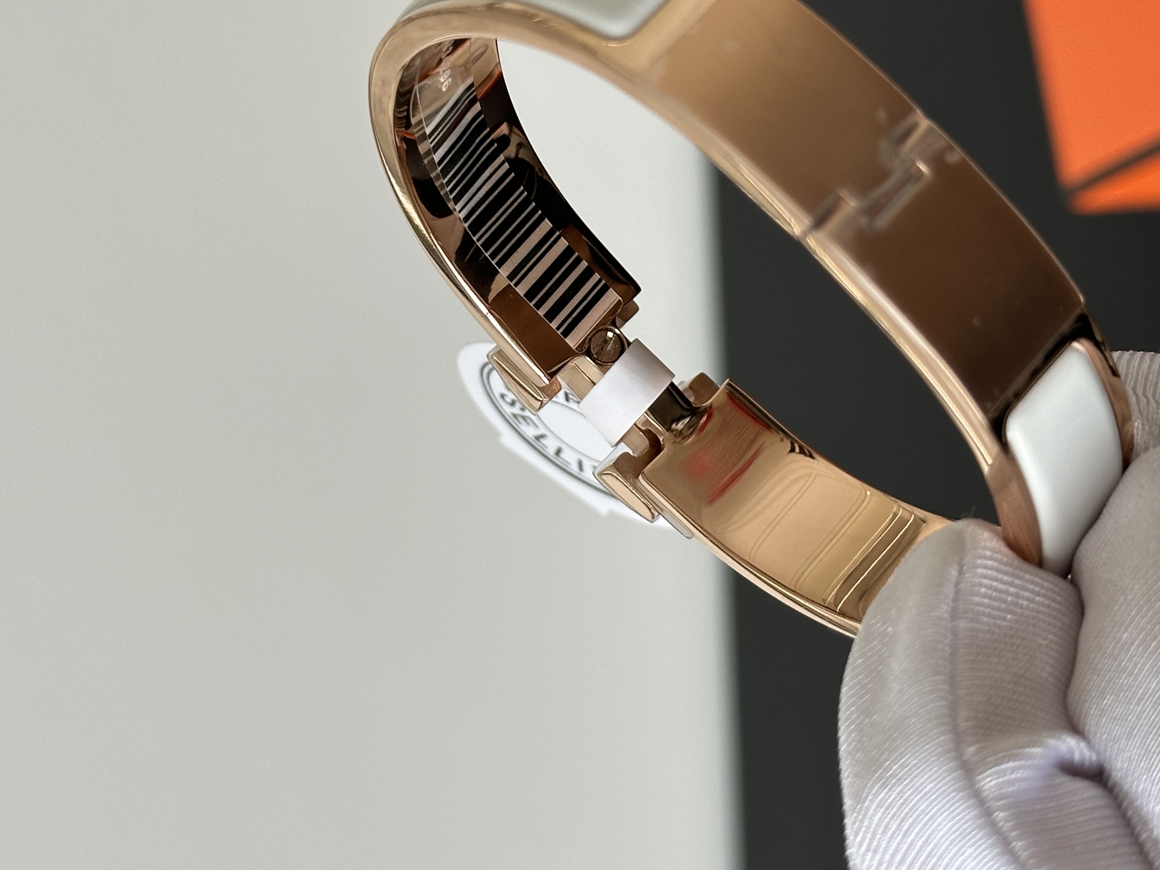 Hermès Clic H White Enamel Rose Gold H Buckle Narrow Bangle