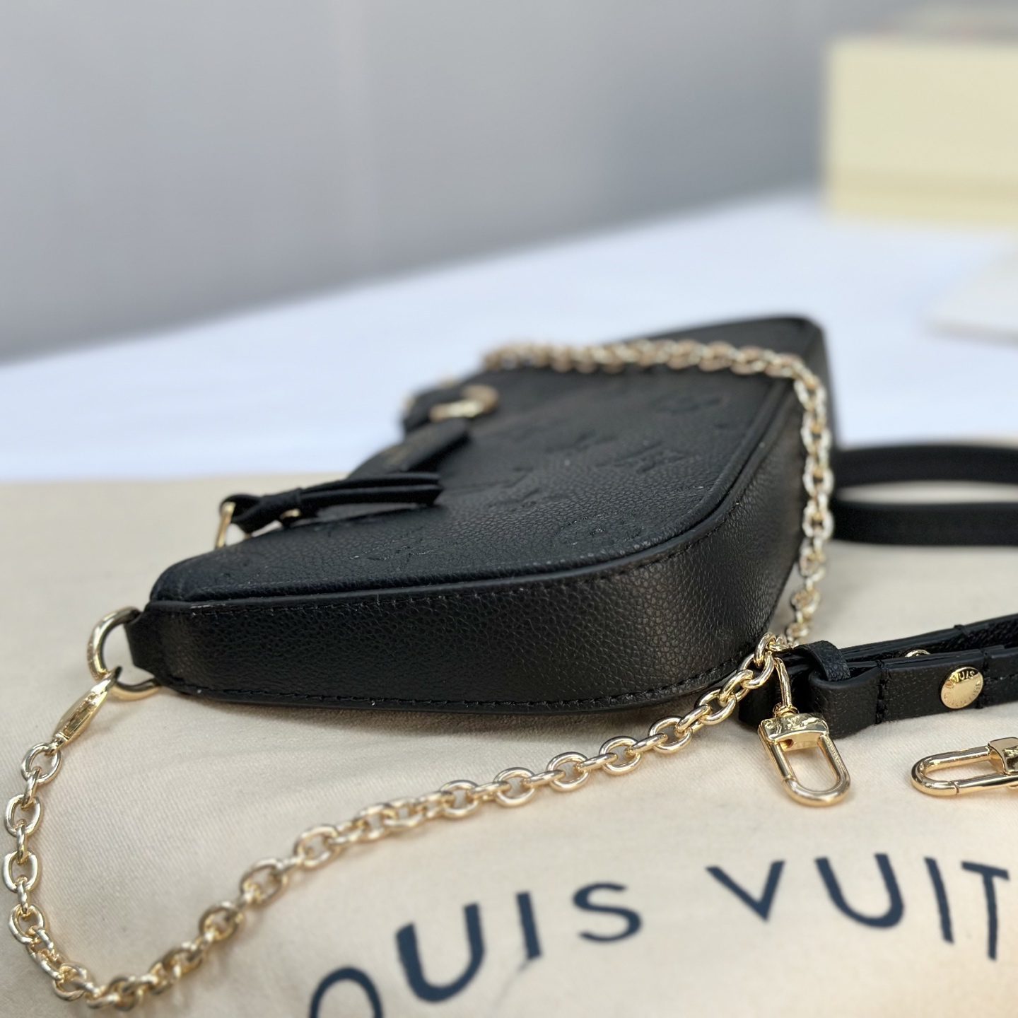 LIV POCHETTE LIV