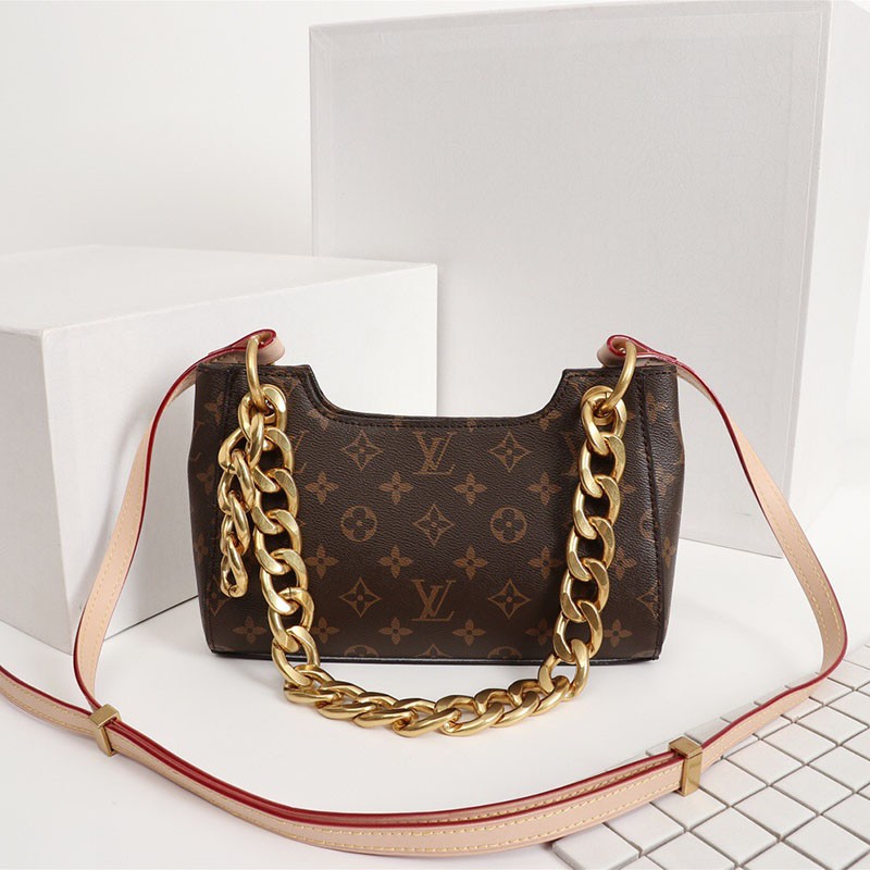 Louis Vuitton  M68000 Chain Mermaids Model