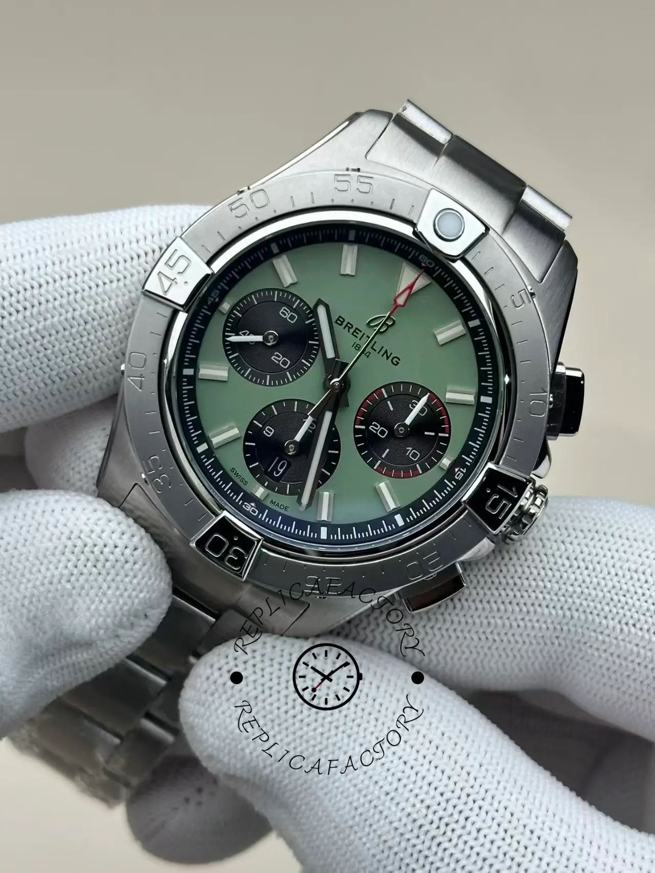 1:1 Clone Breitling Avenger B01 AB0147101L1A1 Chronograph 44mm Men's Watch