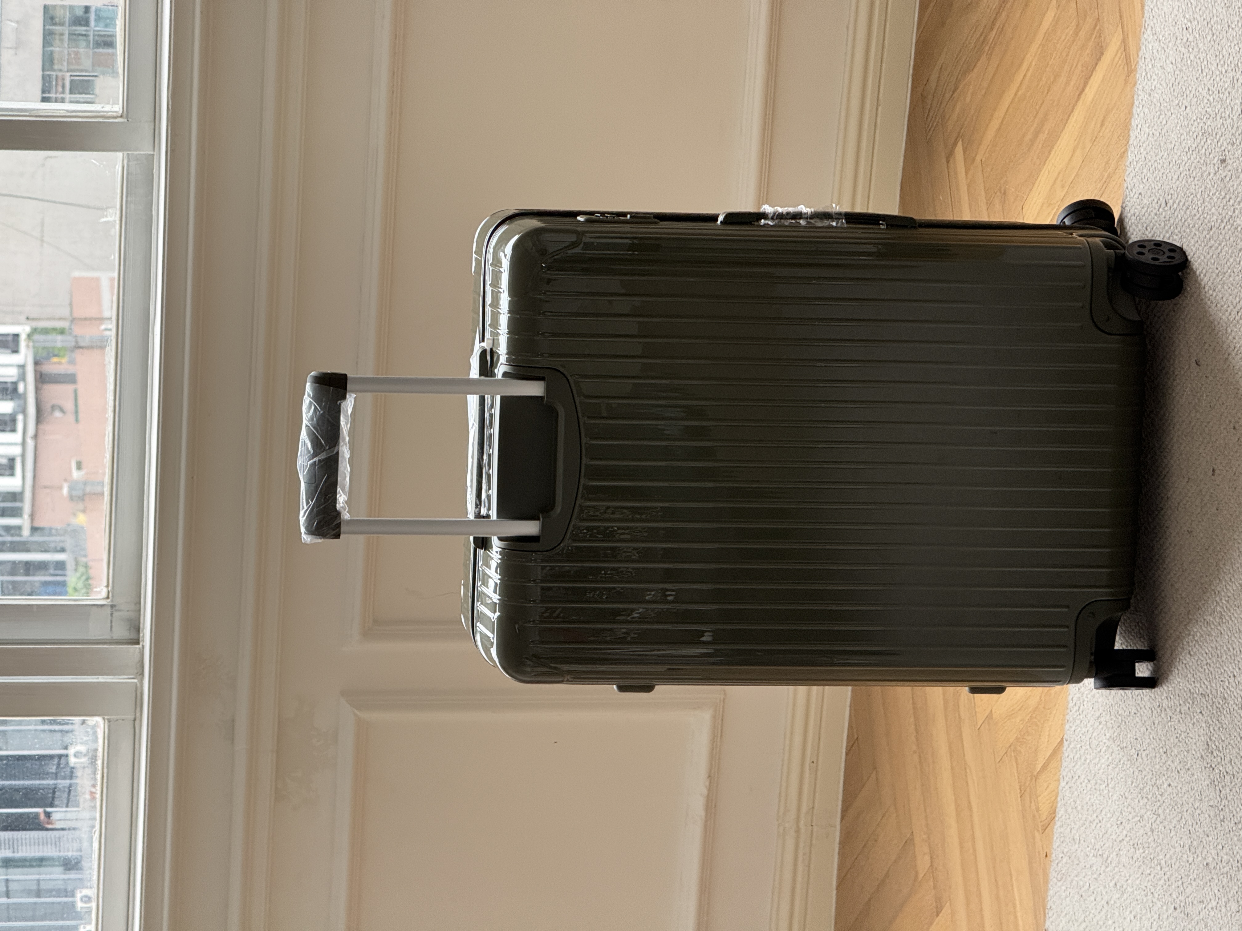 Rimowa Classic Vertical Gloss Aluminum 4-Wheel Check-in Luggage