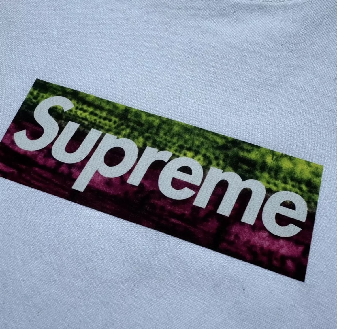 Supreme 25SS LA Box Logo Tee 2 Colors