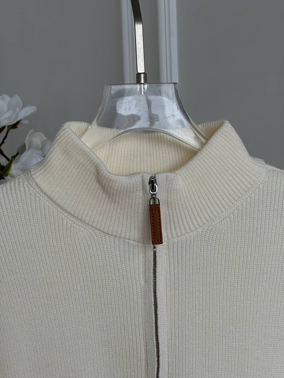 Cream White Half-Zip Collar Knit Cardigan With Brown Leather H Logo Dual Pockets