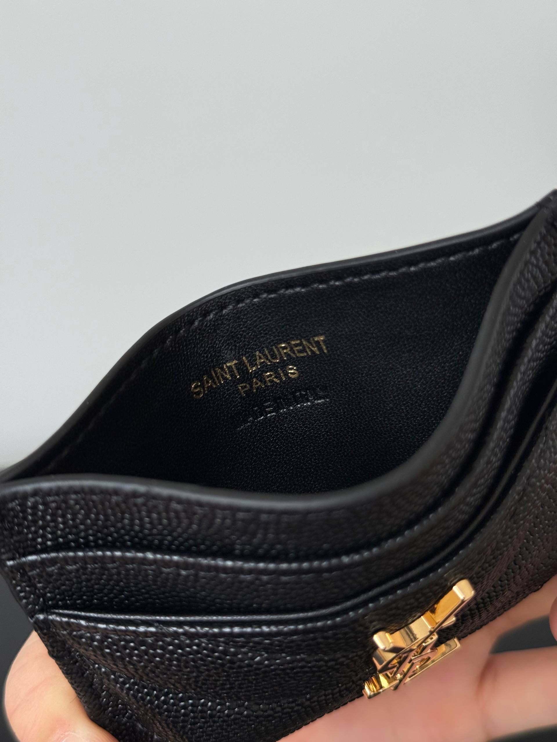 Saint Laurent Cassandre Matelassé Grain de Poudre Card Holder