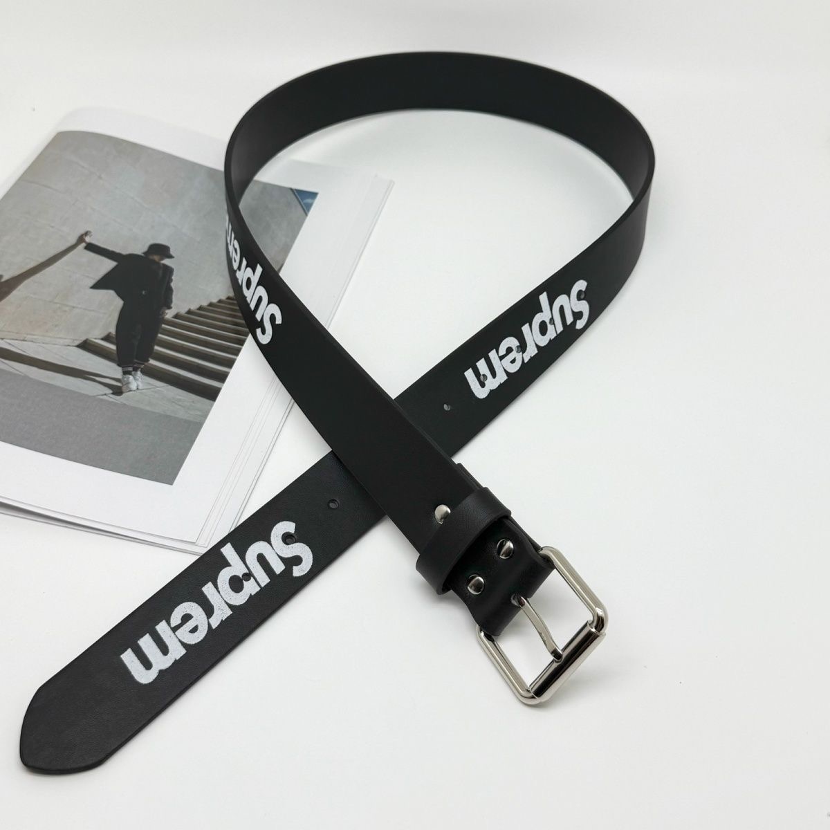 Supreme Cowhide Leather Belt Letter Print Metal Buckle Trendy High Street Unisex Belt Fashionable Versatile Red