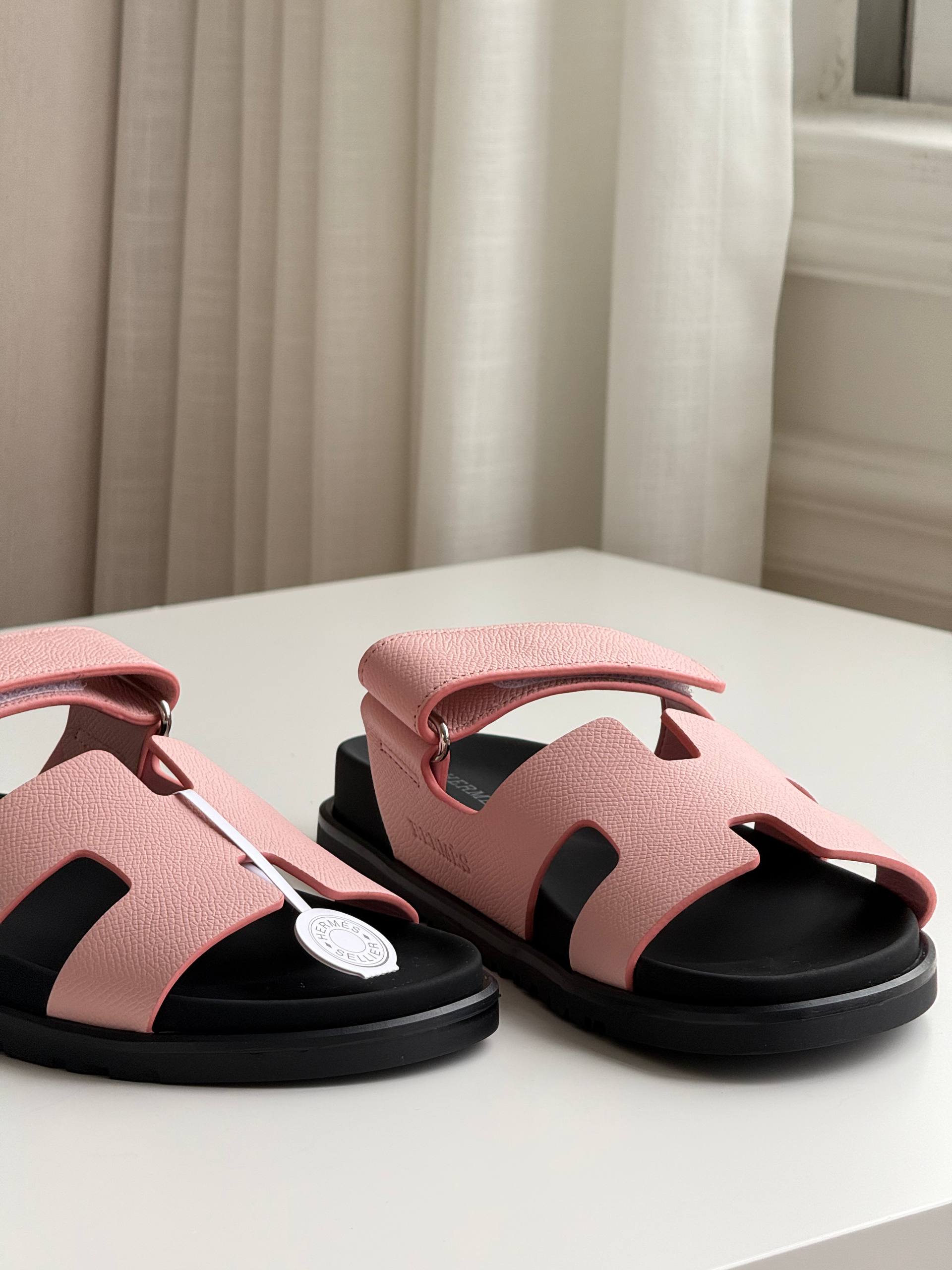 Hermès Chypre Sandals