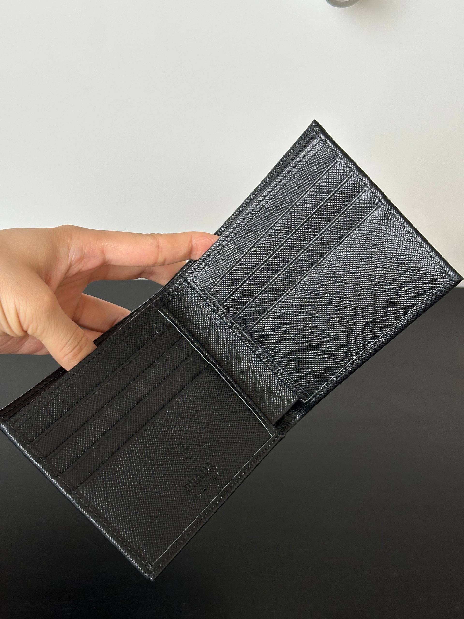 Prada Saffiano Triangle Logo Men's Bifold Wallet
