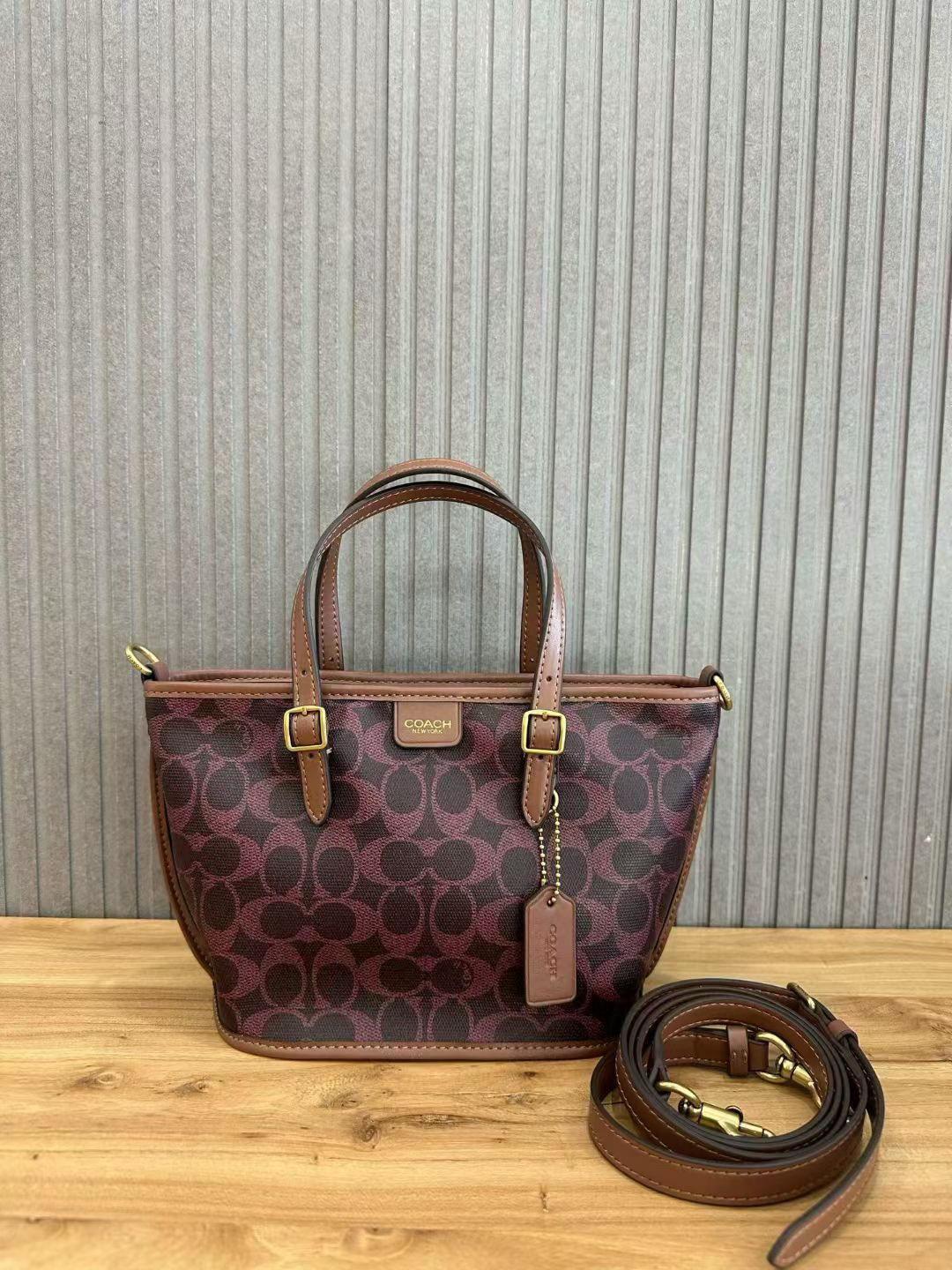 Women Handbag CCD94 City Mini  TAXI Tote 21 Crossbody Bag