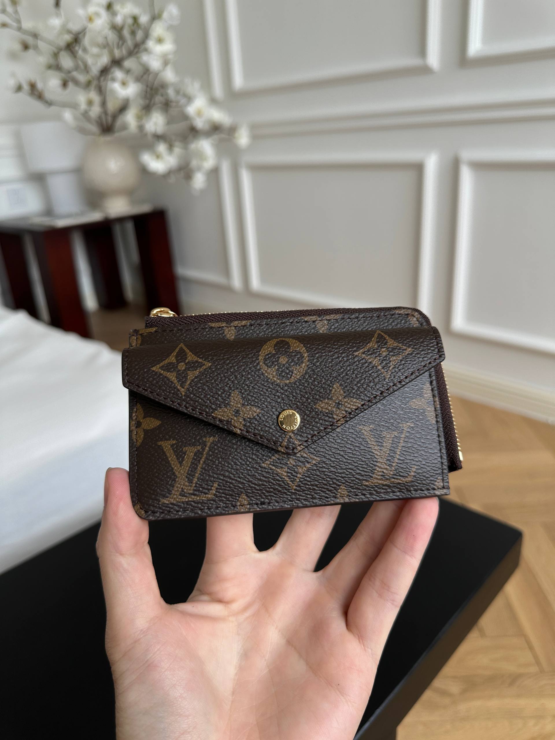 Louis Vuitton Monogram Envelope Zipped Card Coin Wallet