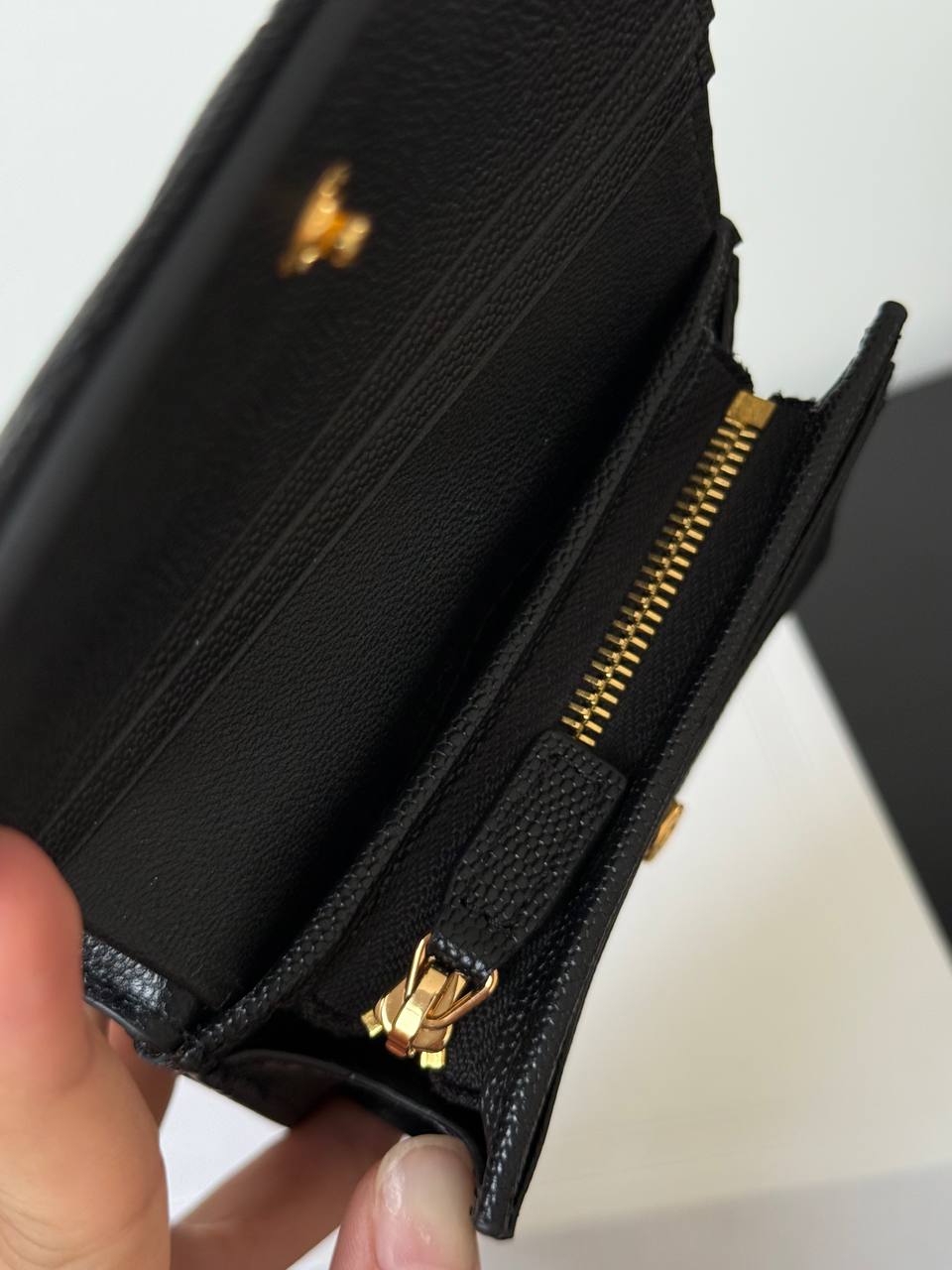 Saint Laurent Cassandre Matelassé Grain de Poudre Leather Card Holder