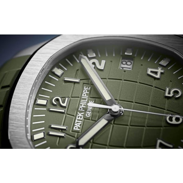 Patek Philippe Aquanaut White Gold 5168G-010 with Khaki Green Embossed dial【1:1 Replica】