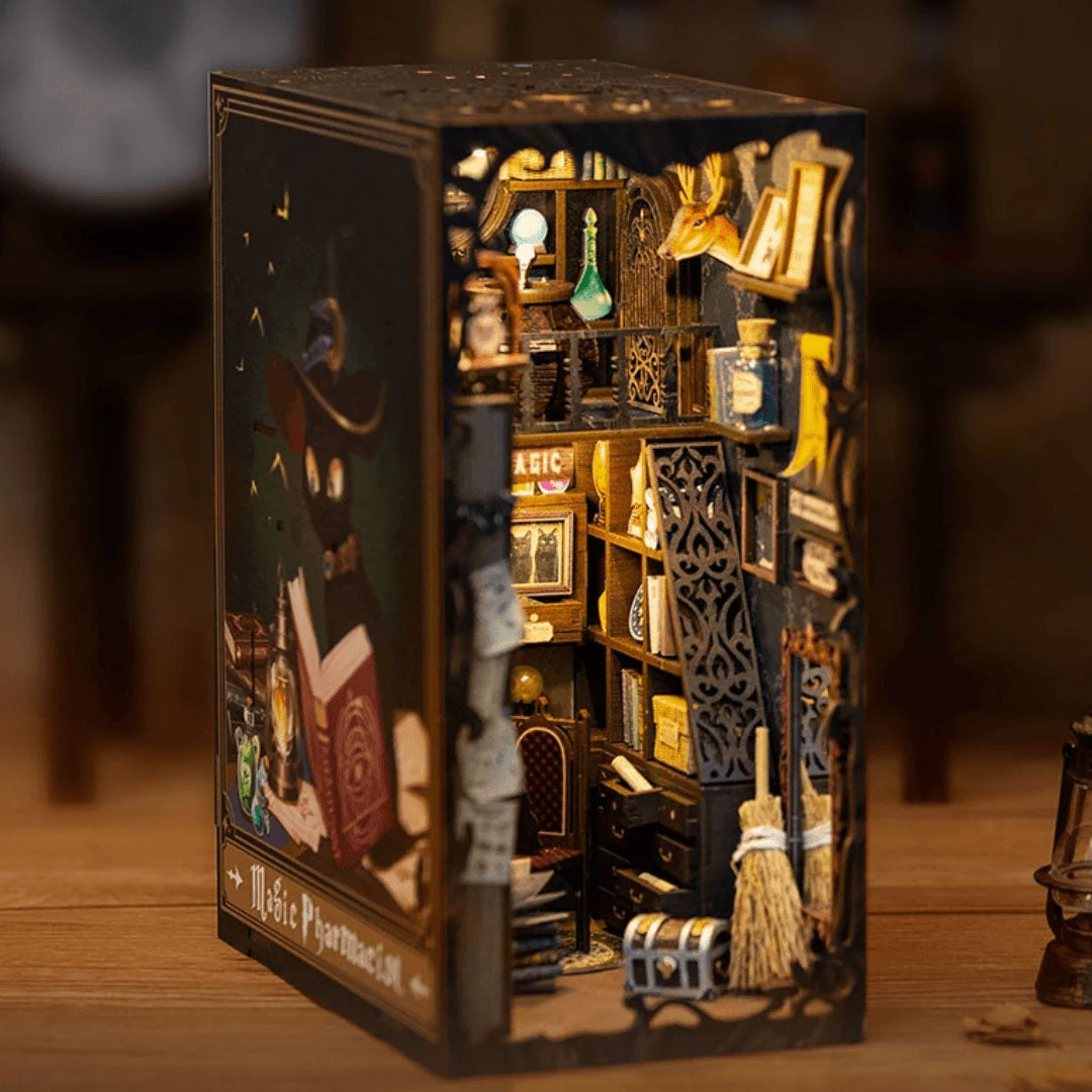 Magic Pharmacist 3D Wooden Puzzle Book Nook Kit
