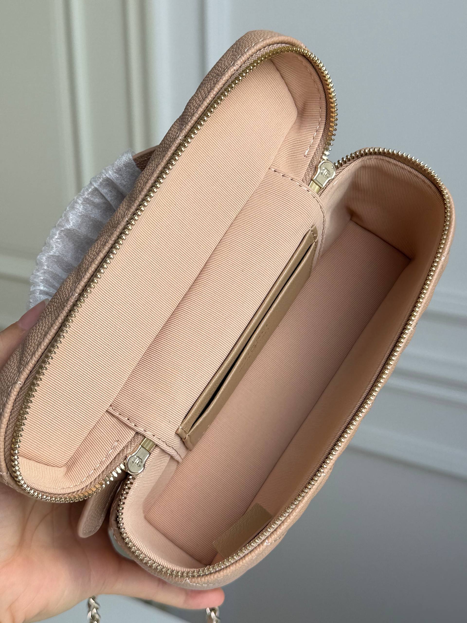 CHANEL Long Vanity Case with Chain