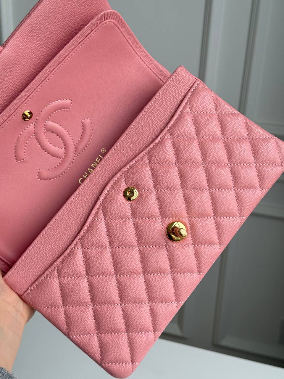 CHANEL Medium Classic Flap Bag