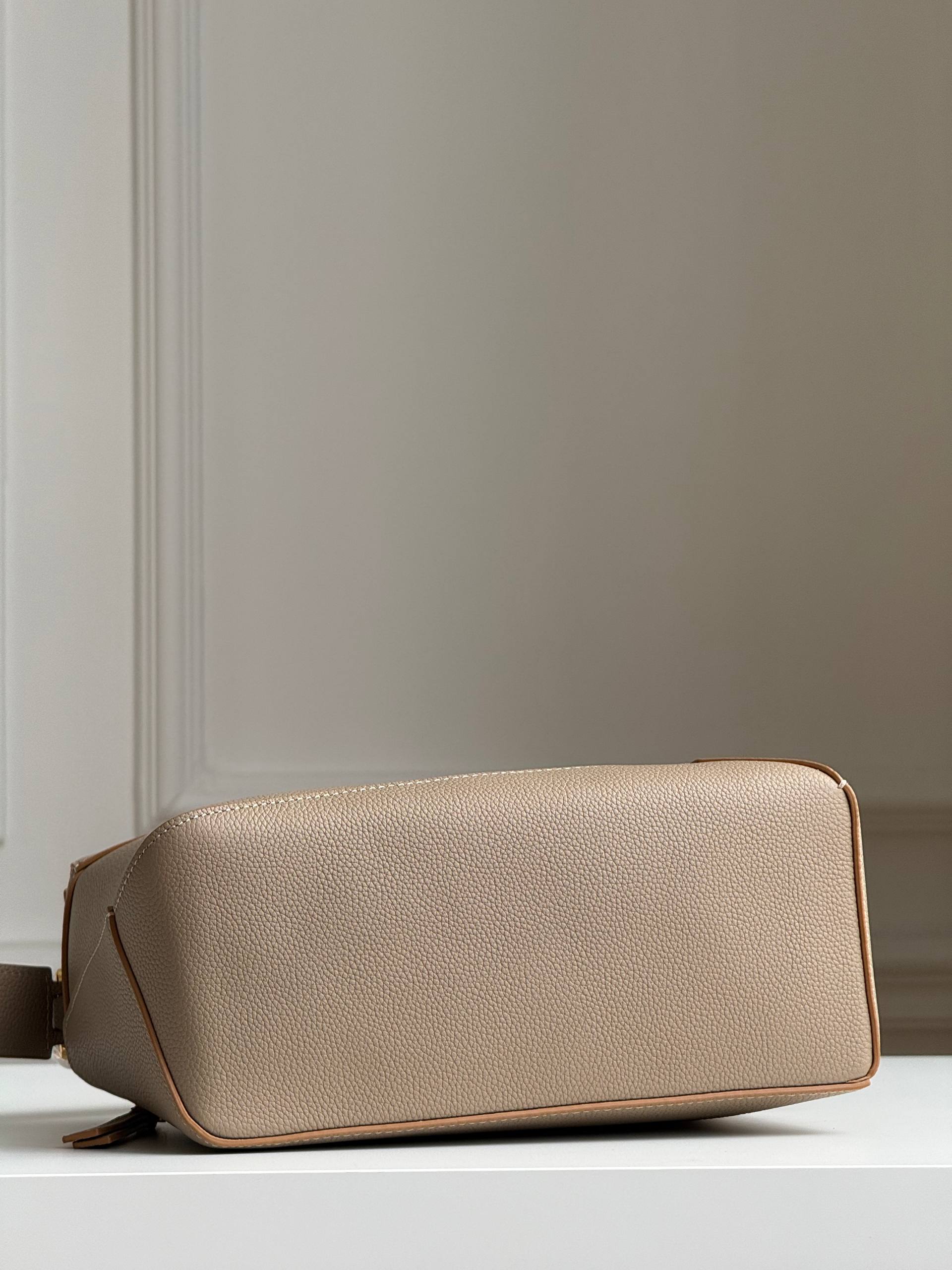 LOEWE Puzzle Geometric Splicing Bag