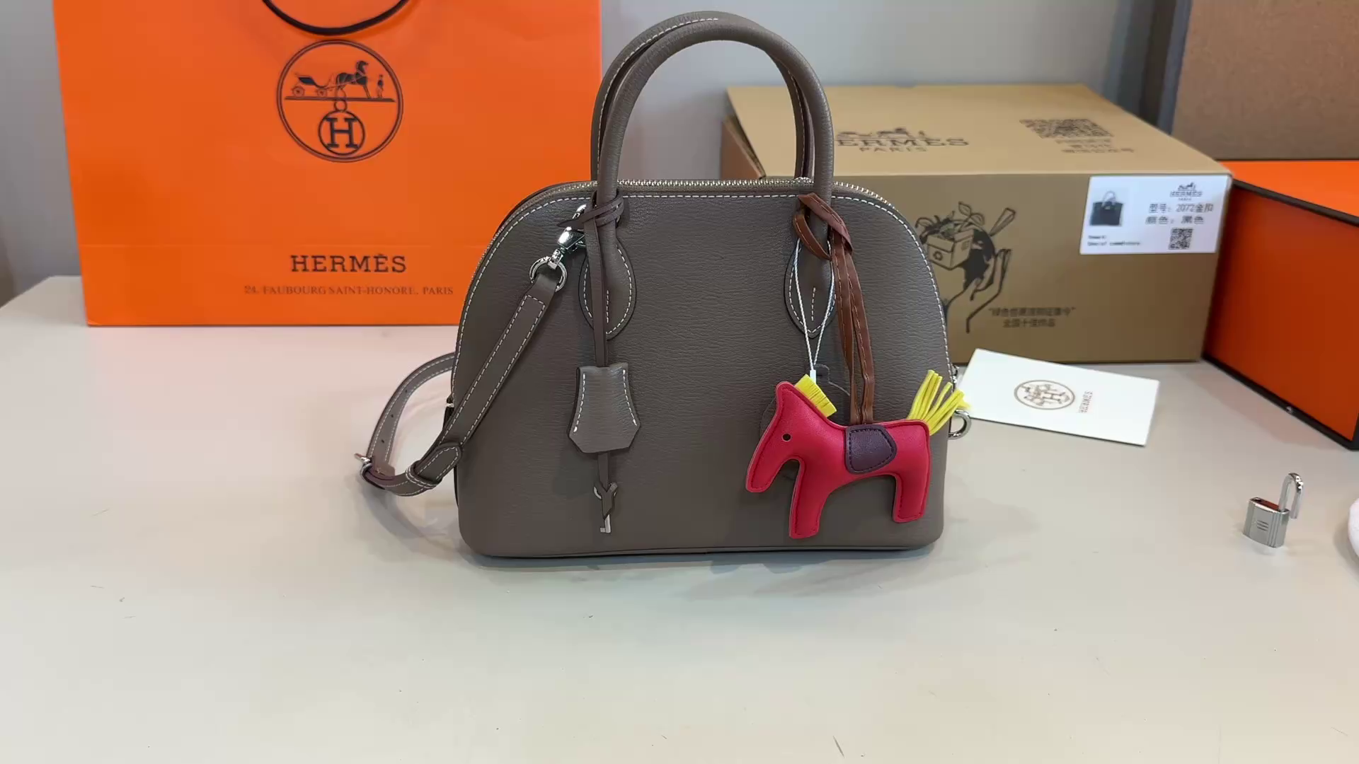 Hermès Shell Bag