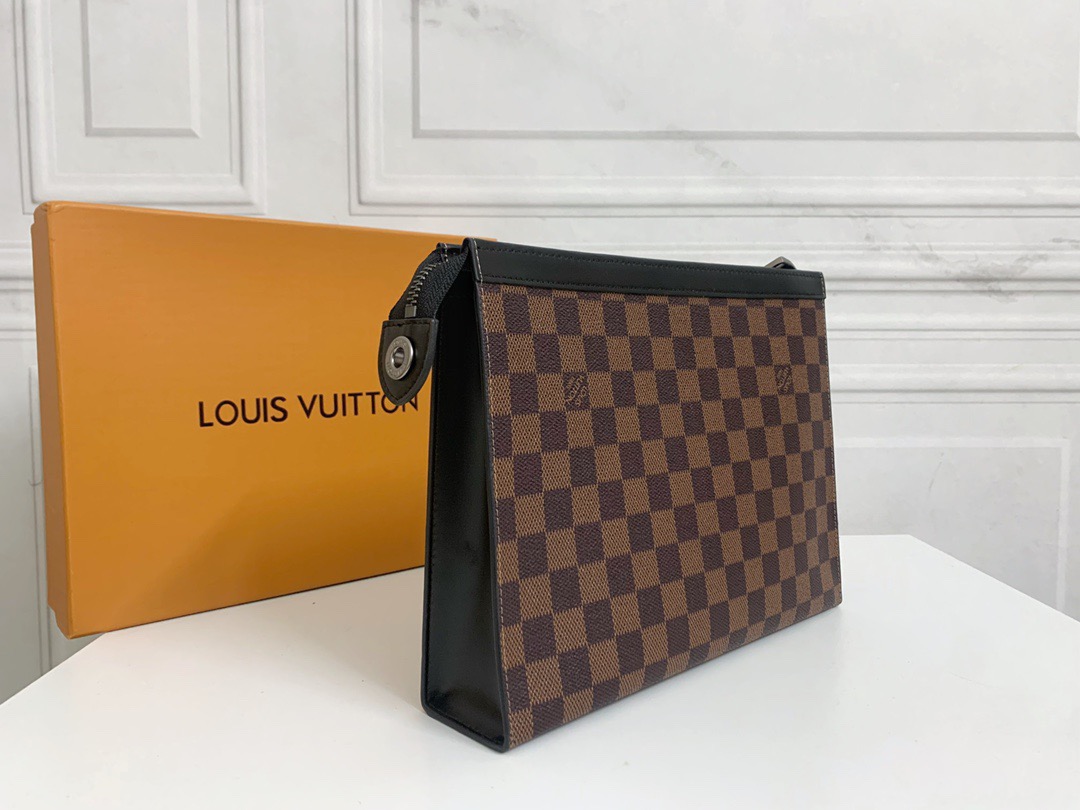 lv pochette voyage bag