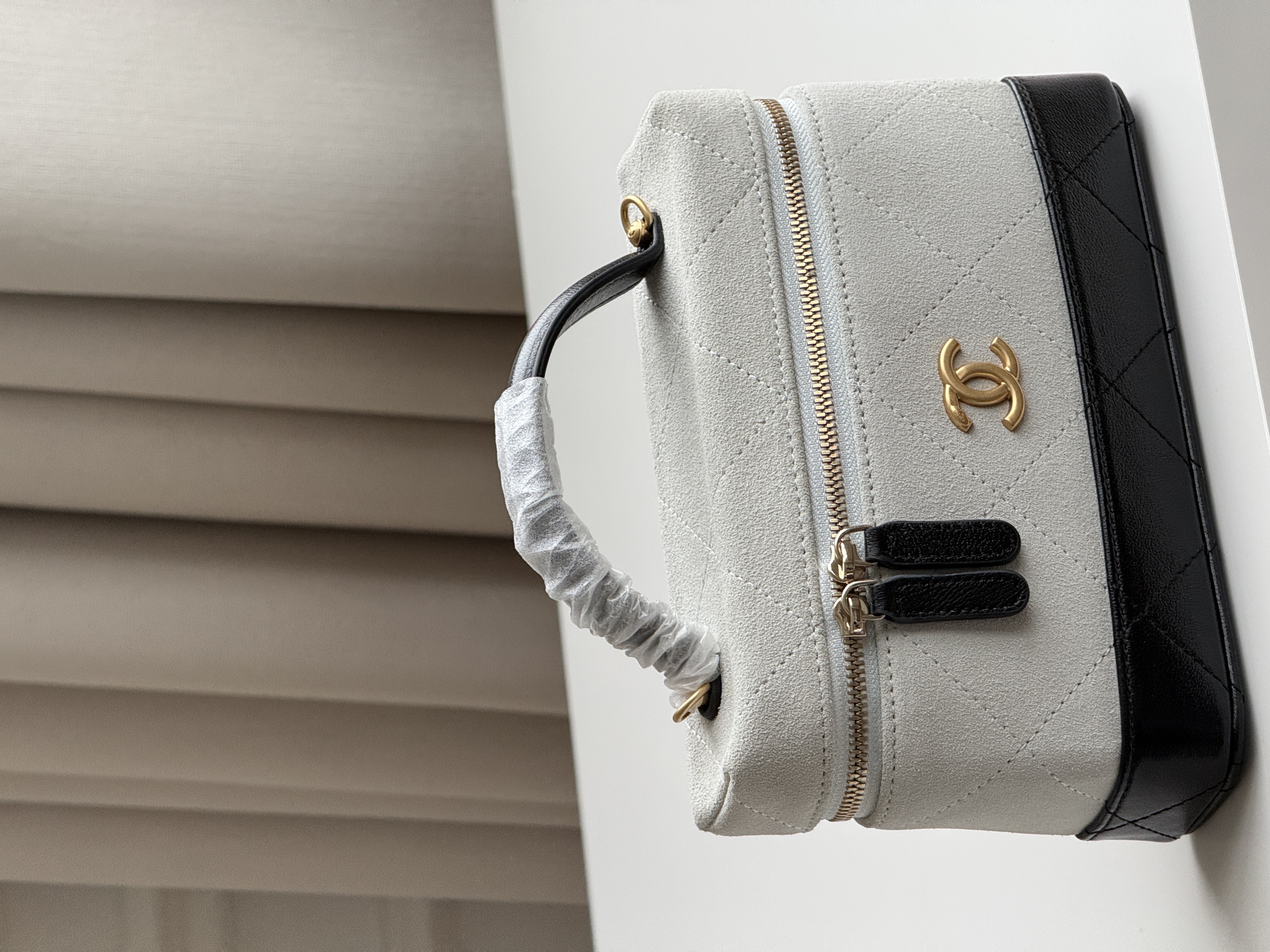 CHANEL Two-Tone Suede Quilted CC Handle Vanity Case Bag