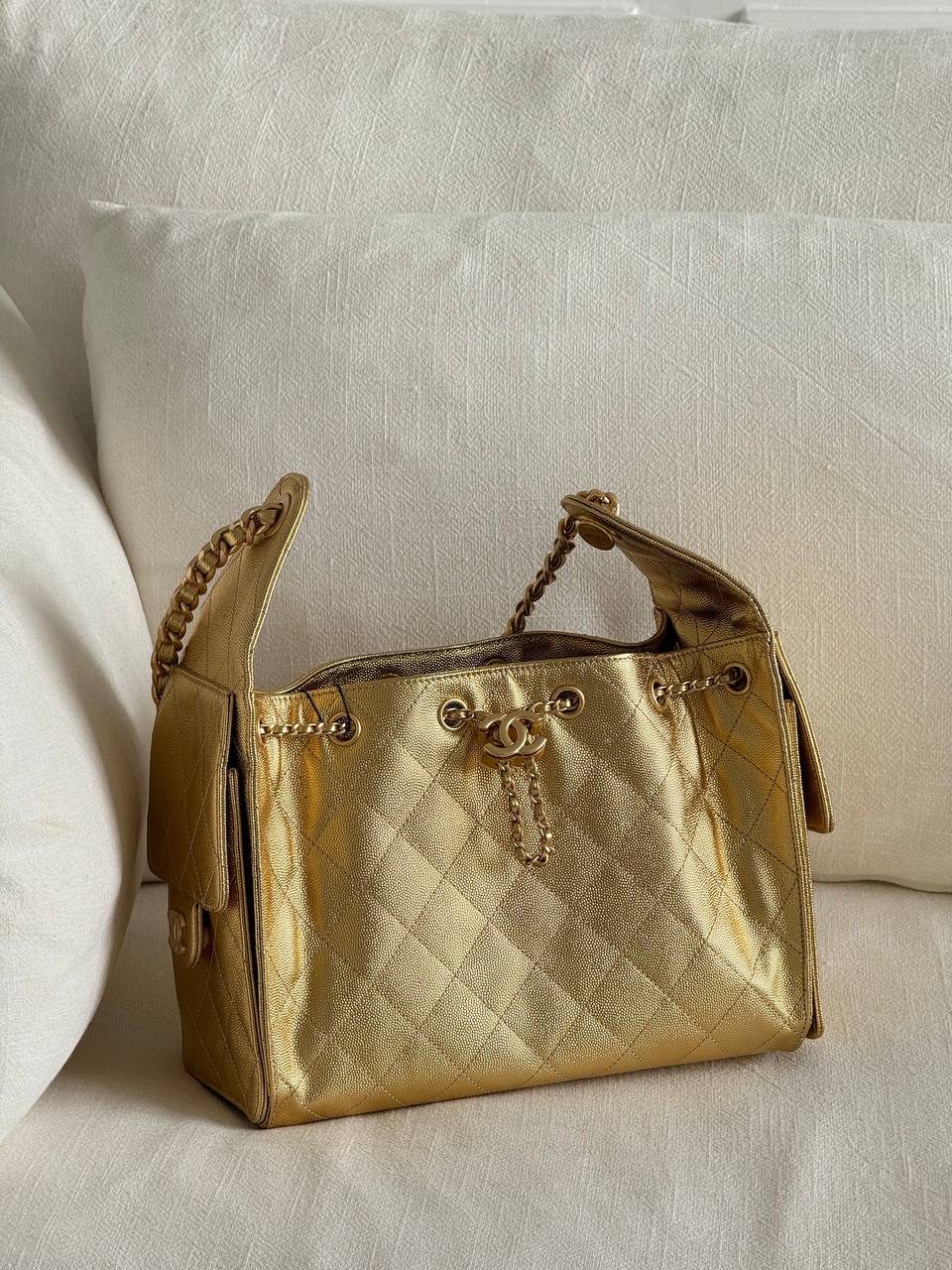 Chanel 25 Mini/Small Metallic Grained Calfskin Bucket Bag in Gold