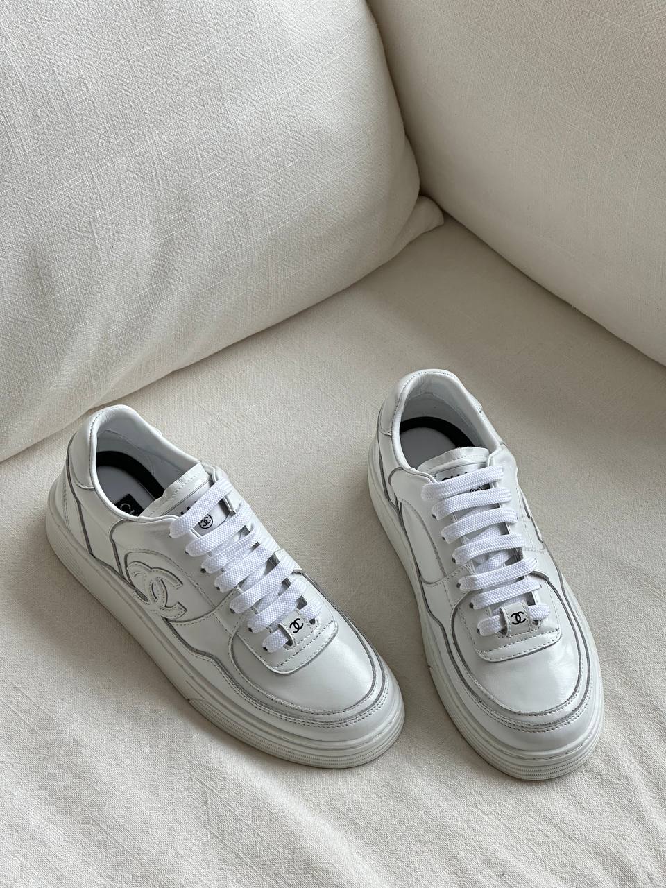 Chanel White Shiny Calfskin 3D CC Embroidery Platform Lace-up Sneakers