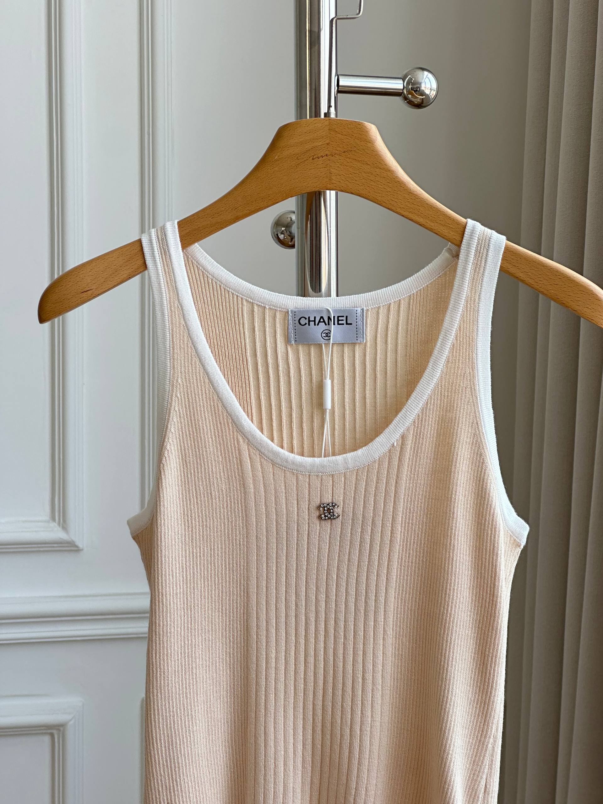 Chanel Light Apricot Ribbed Knit Tank Top with White Trim & CC Logo