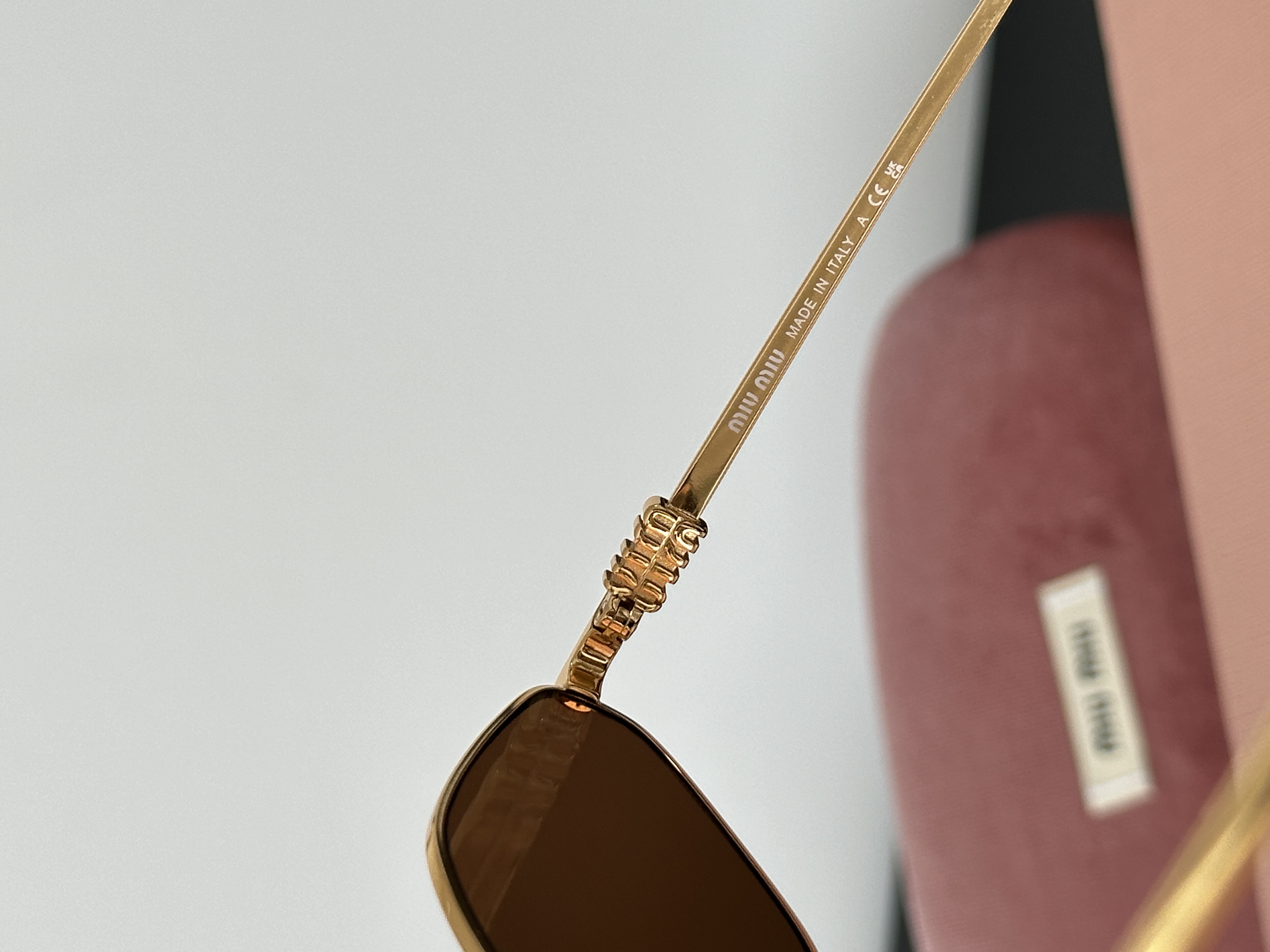 Miu Miu MU 60VS Cat-Eye