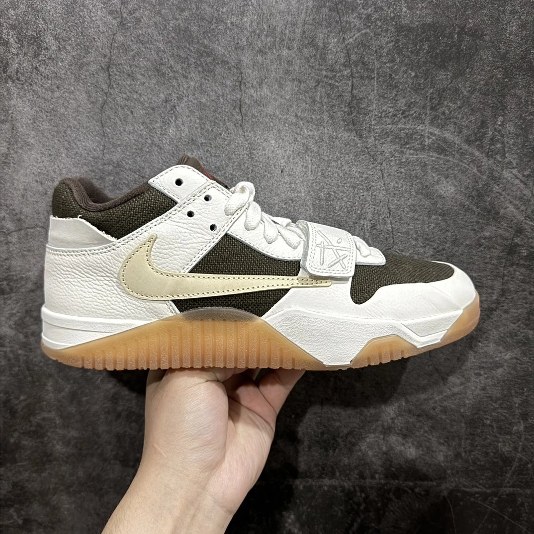 Travis Scott Jumpman Sneakers Olive & White