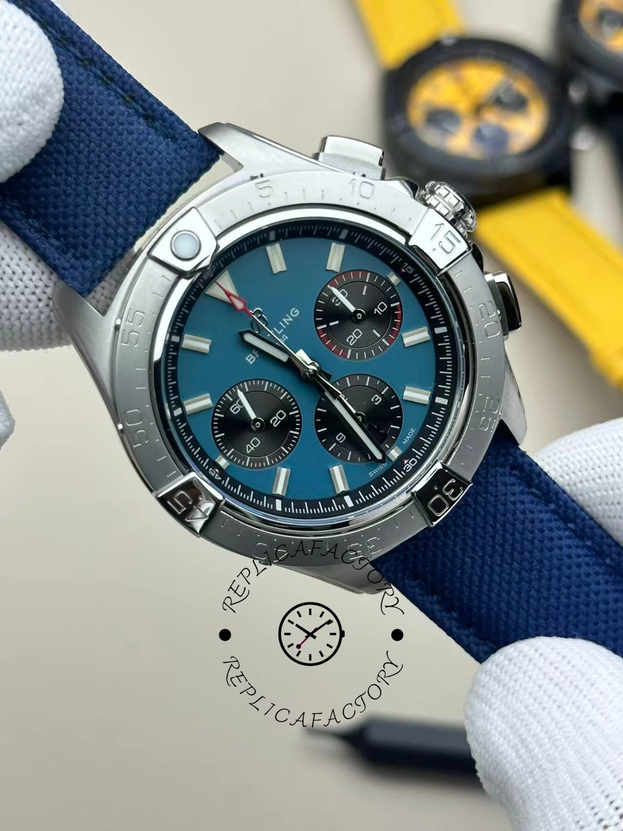 Breitling Avenger B01 Chronograph 44 Replica Automatic Men's Watch AB0147101C1X1