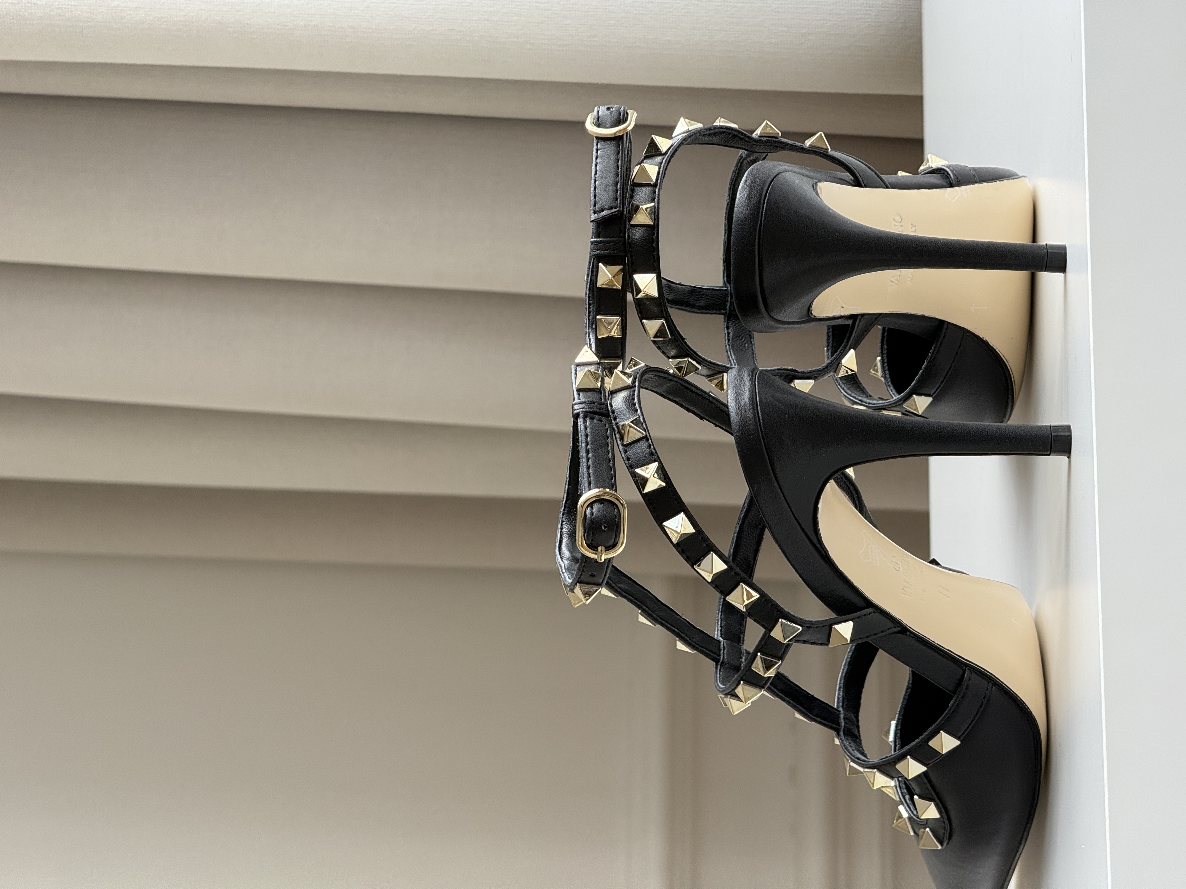 Valentino Black Leather Rockstud Pointed-toe Stiletto Heel Sandals