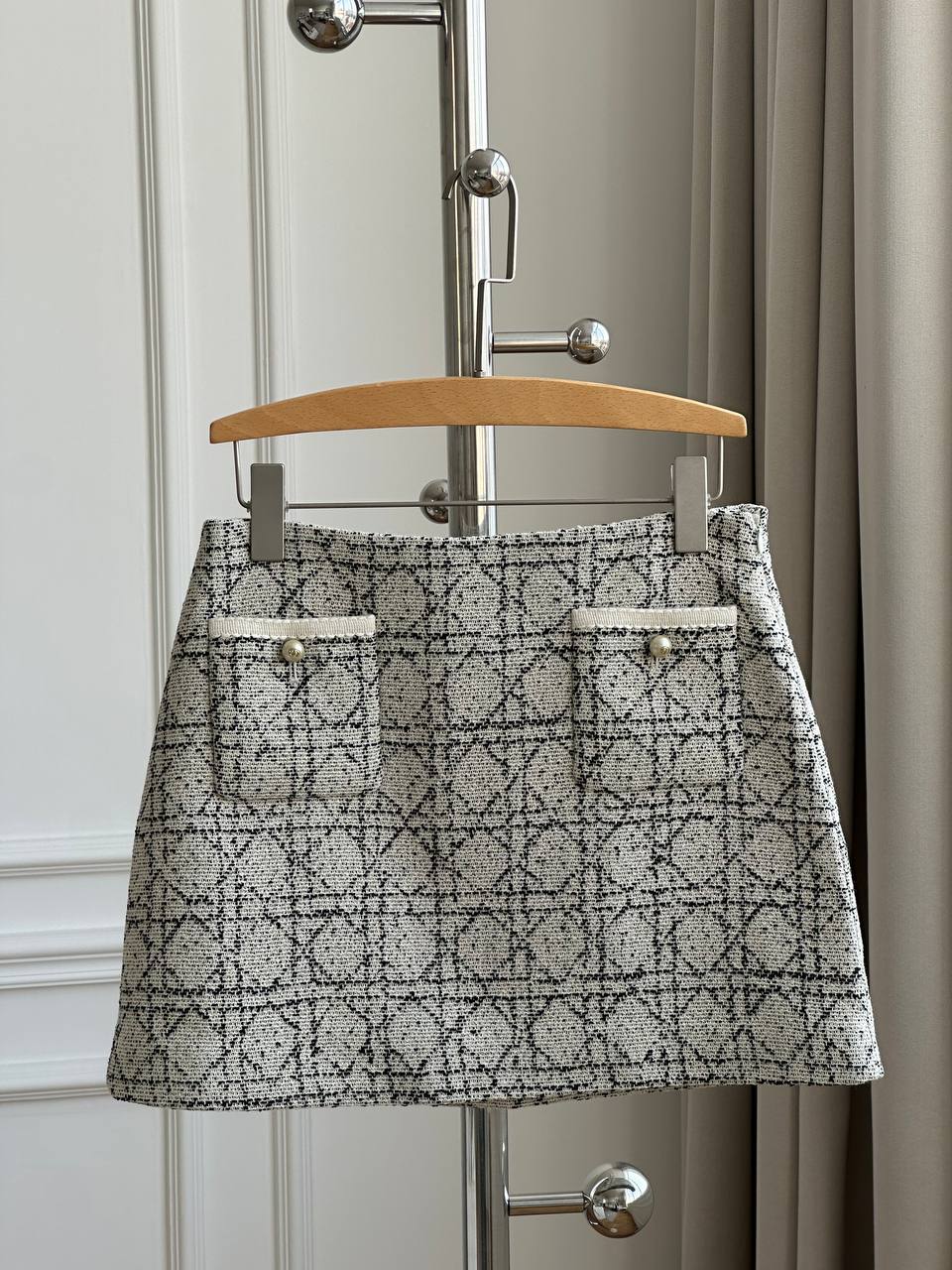 Black & White Tweed High-Waist A-Line Mini Skirt With Double Pearl Button Pockets