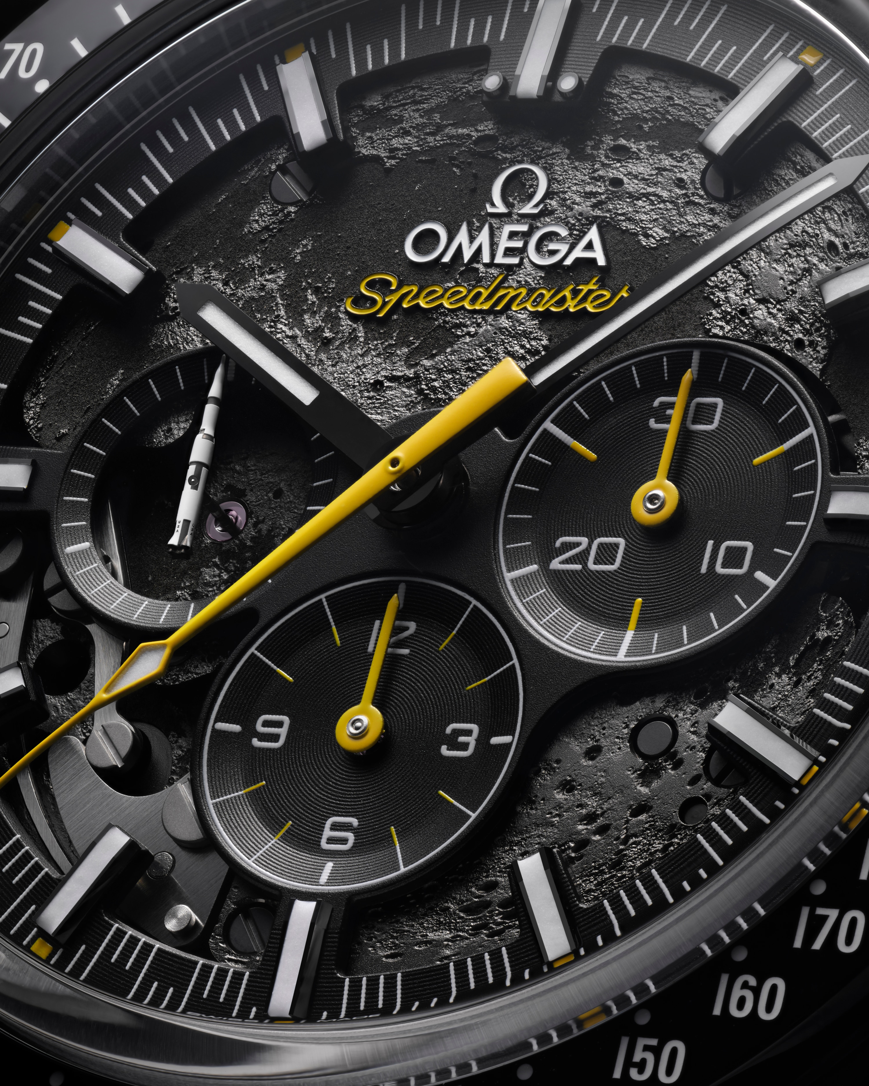 Omega Speedmaster Dark Side of the Moon Apollo 8 New