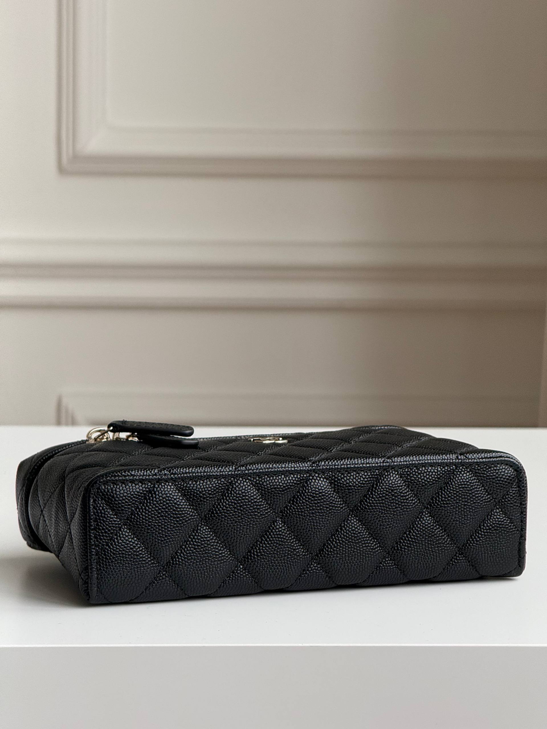 Chanel Caviar Quilted Vanity Case Handbag