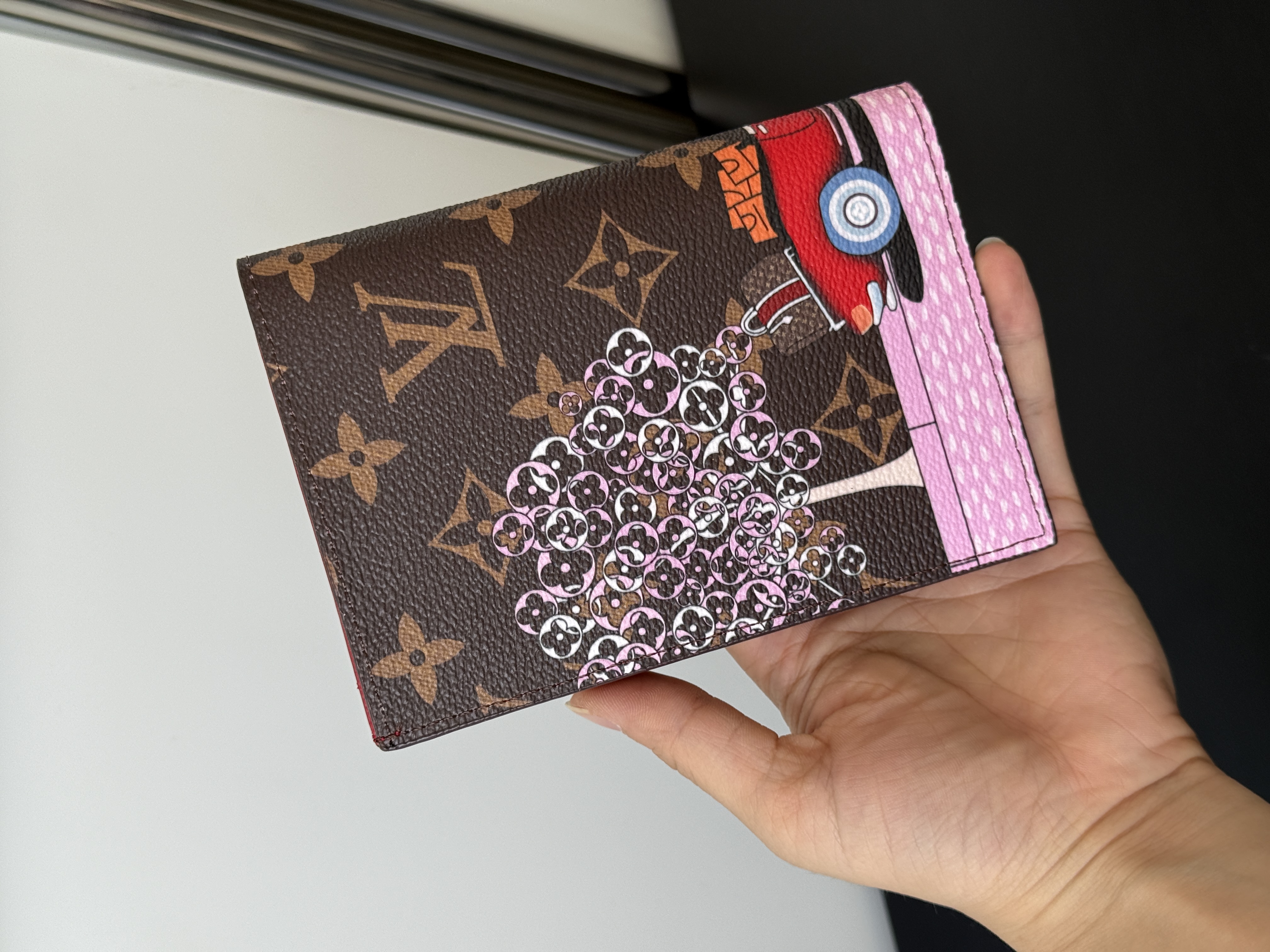 Louis Vuitton 2019 Christmas Limited Edition Passport Cover