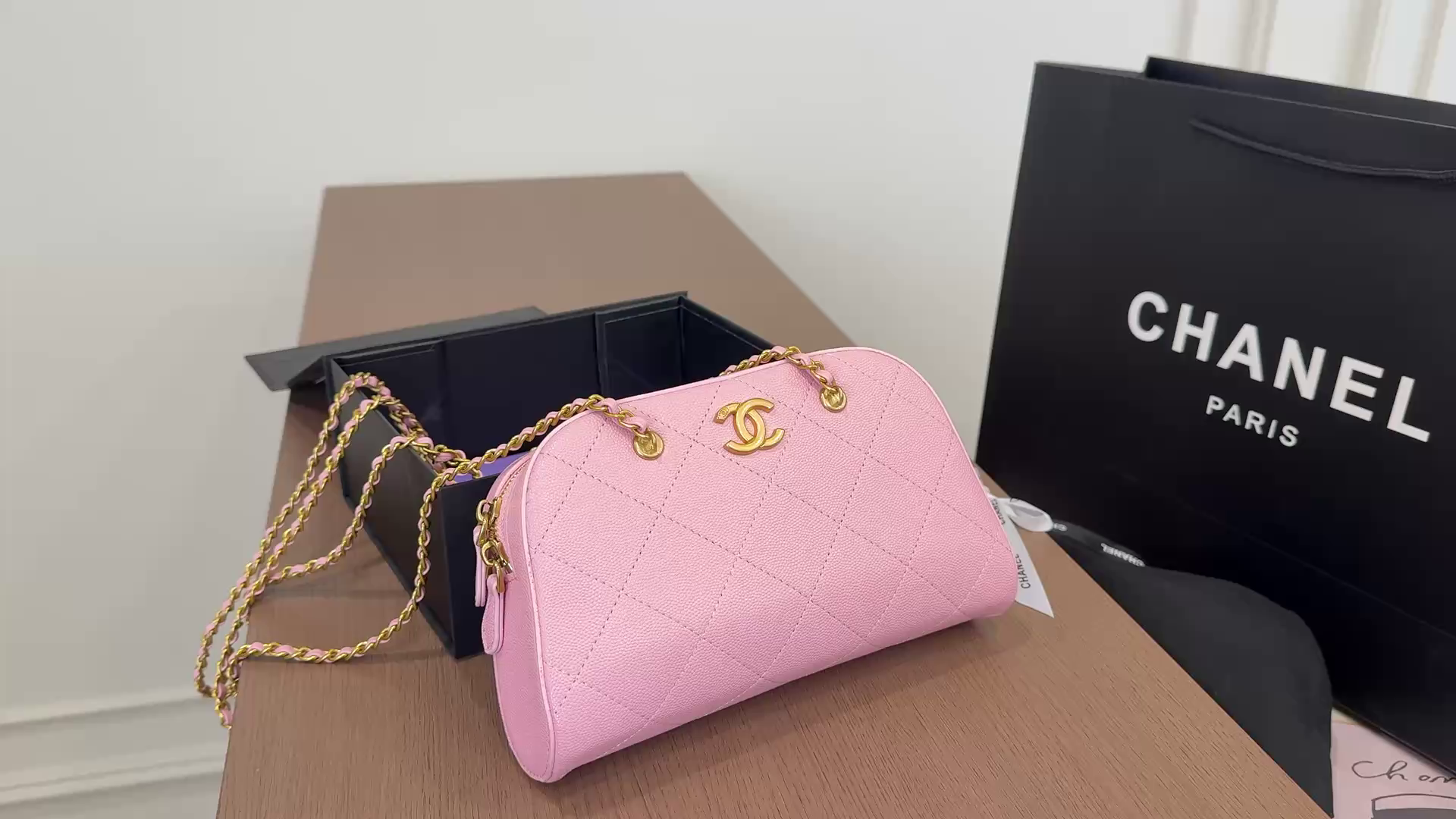 Chain Bowling Bag