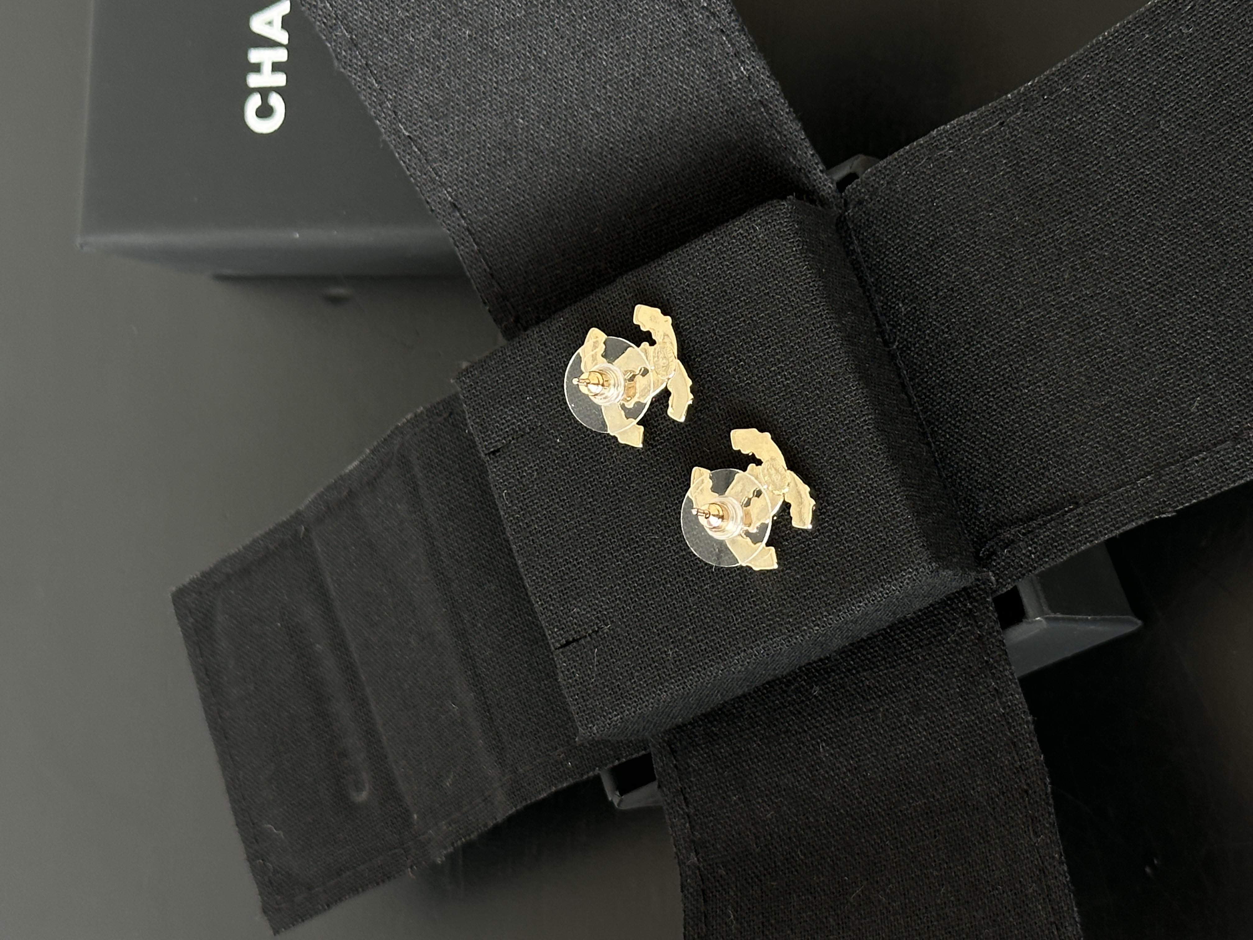 Chanel Light Gold Irregular Crystal Interlocking CC Stud Earrings