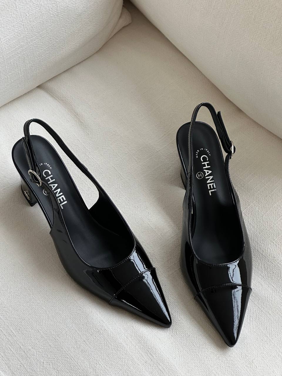 Chanel Black Patent Leather Pointed Toe Slingback Block Heel Sandals