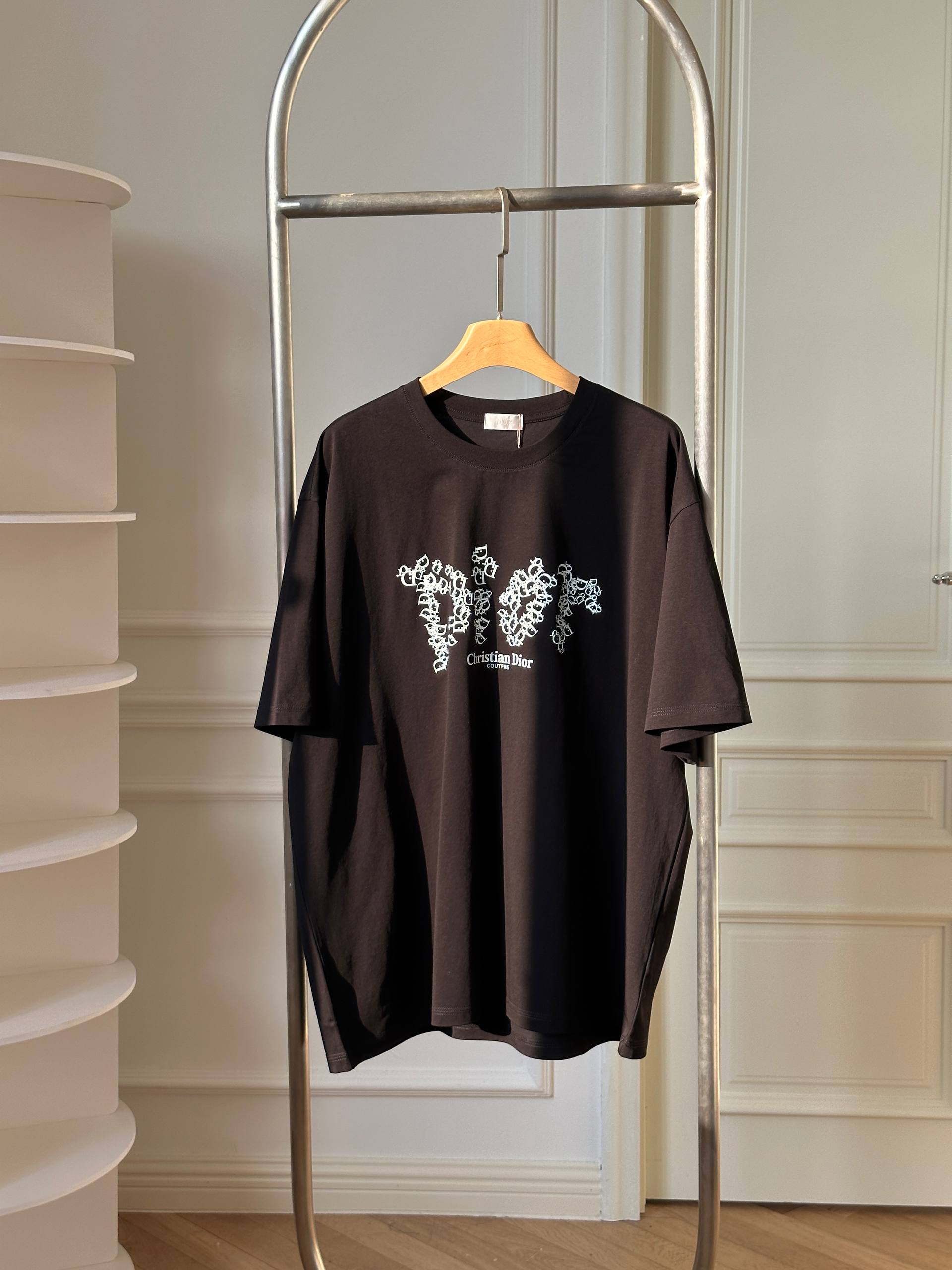 Dior Crew Neck Loose Drop Shoulder Short Sleeve T-Shirt with Graffiti DIOR Logo