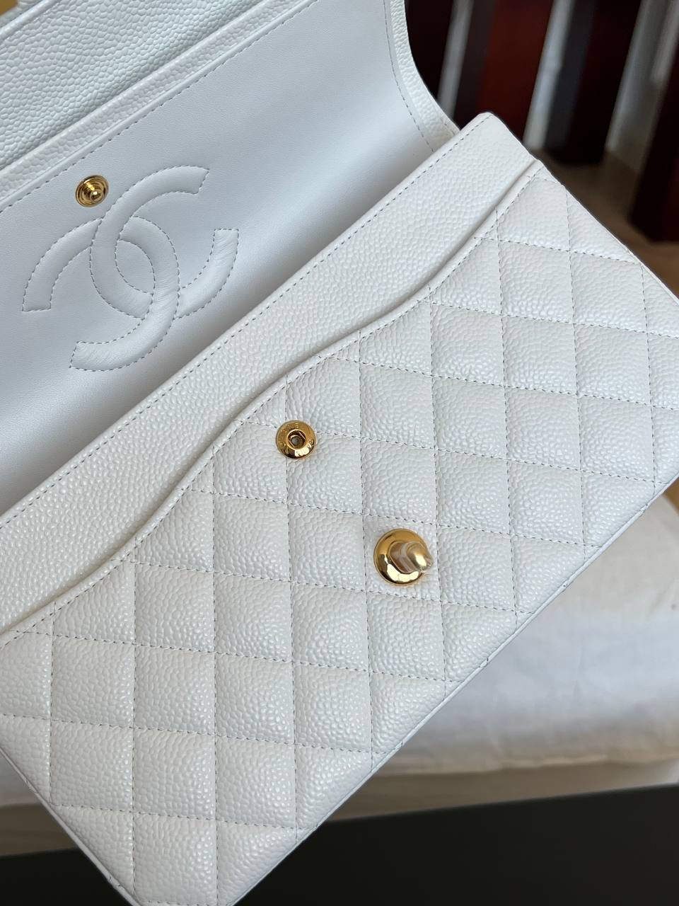 Chanel White Caviar Leather Classic Flap Medium Gold Hardware Handbag