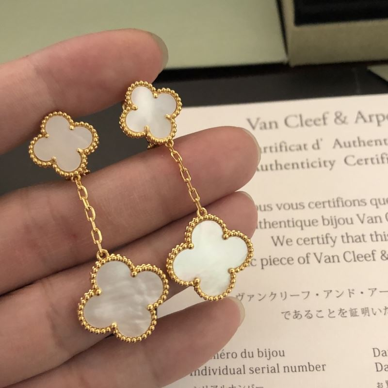 Van Cleef & Arpels Vca Four-Leaf Clover Earrings Pendant