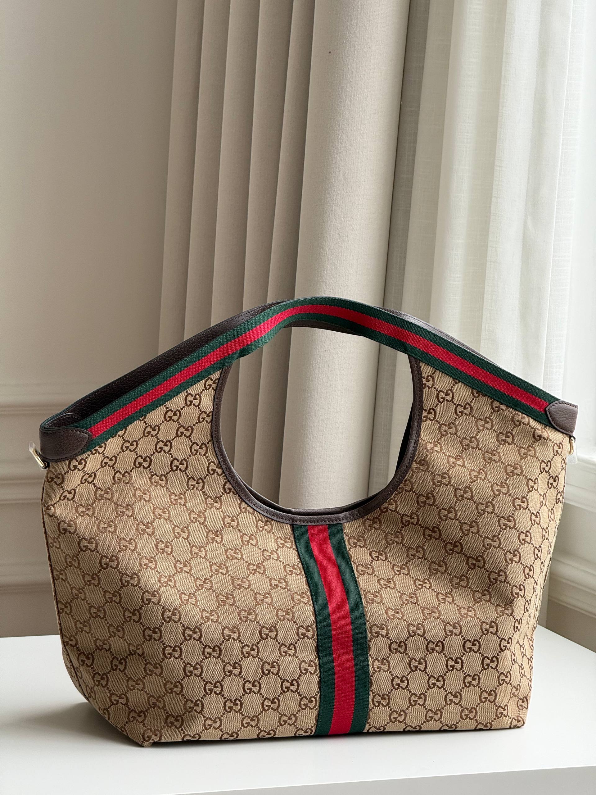 Gucci Ophidia GG Supreme Canvas Tote Bag