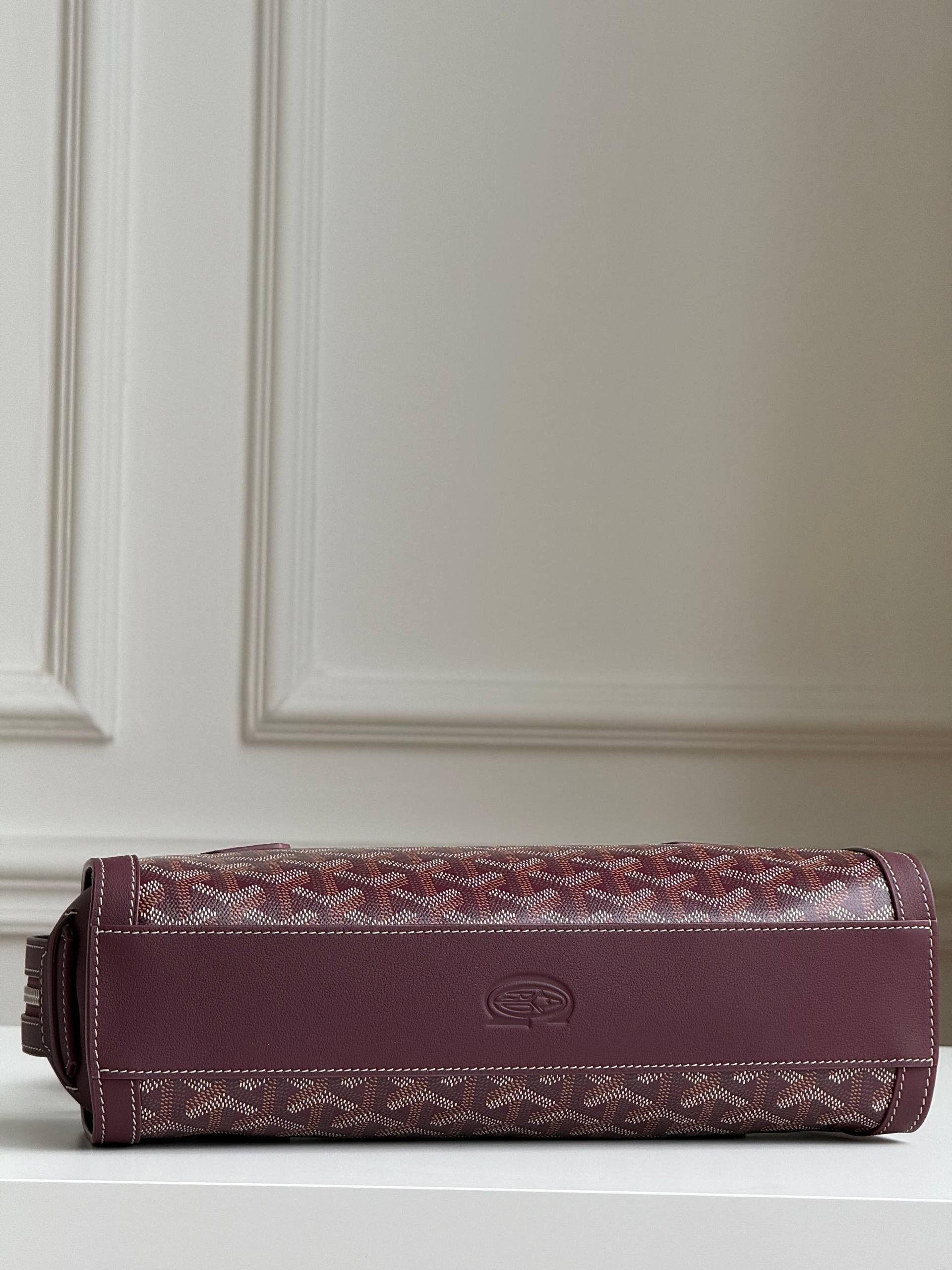 Goyard Cylindrical Shoulder Bag