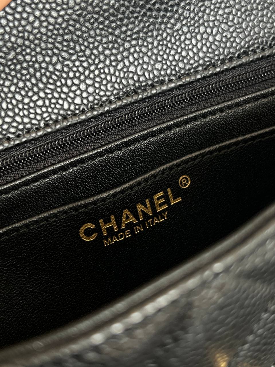 CHANEL Classic Small Flap Caviar Quilted Leather Bag with Gold Hardware